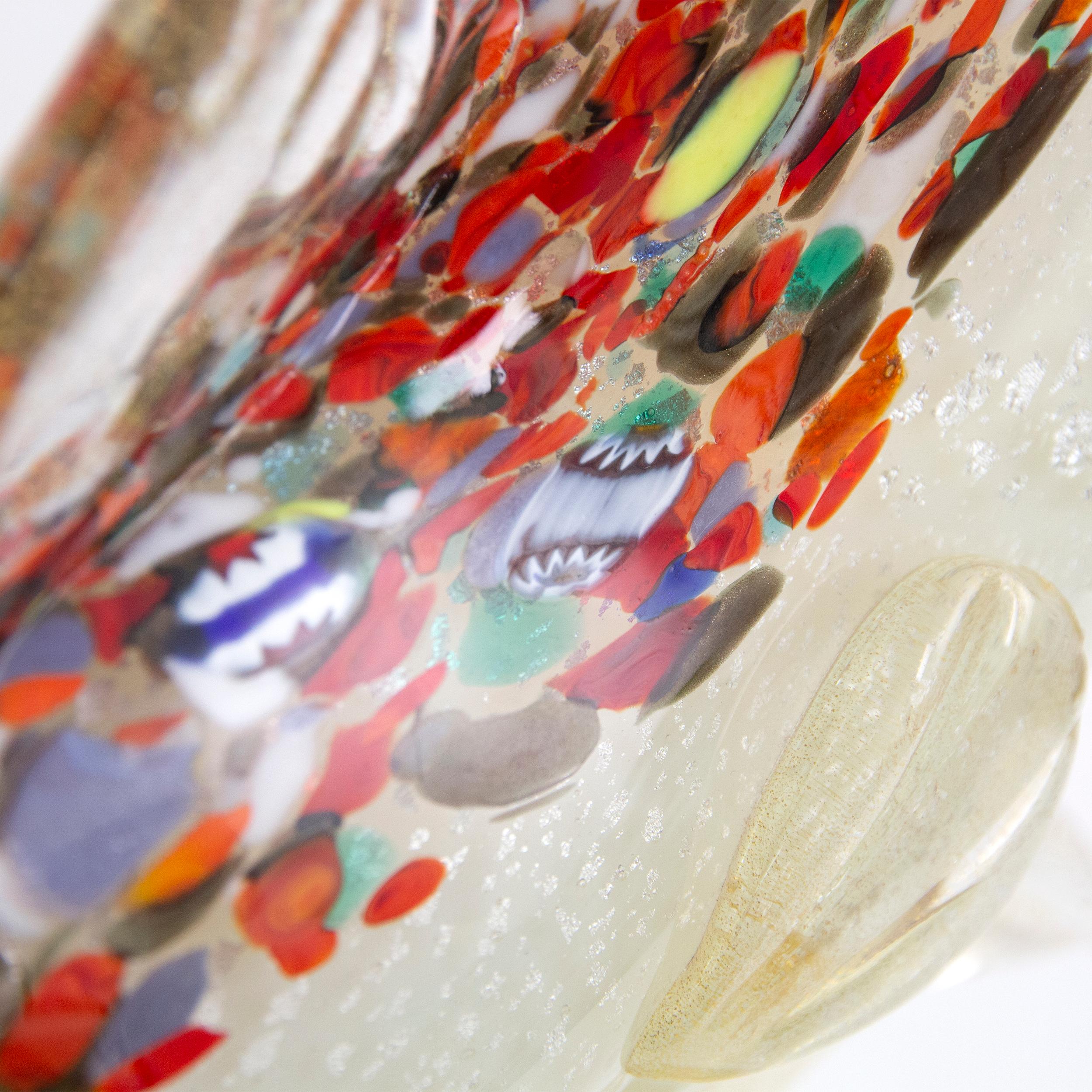 Große Skulptur Fisch künstlerischen Murano-Glas, mehrfarbig und Gold, Made in Italy im Angebot 1