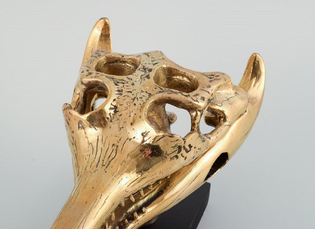 Large Sculpture in Gilded Metal, Modern Design in the Shape of a Crocodile Skull For Sale 1