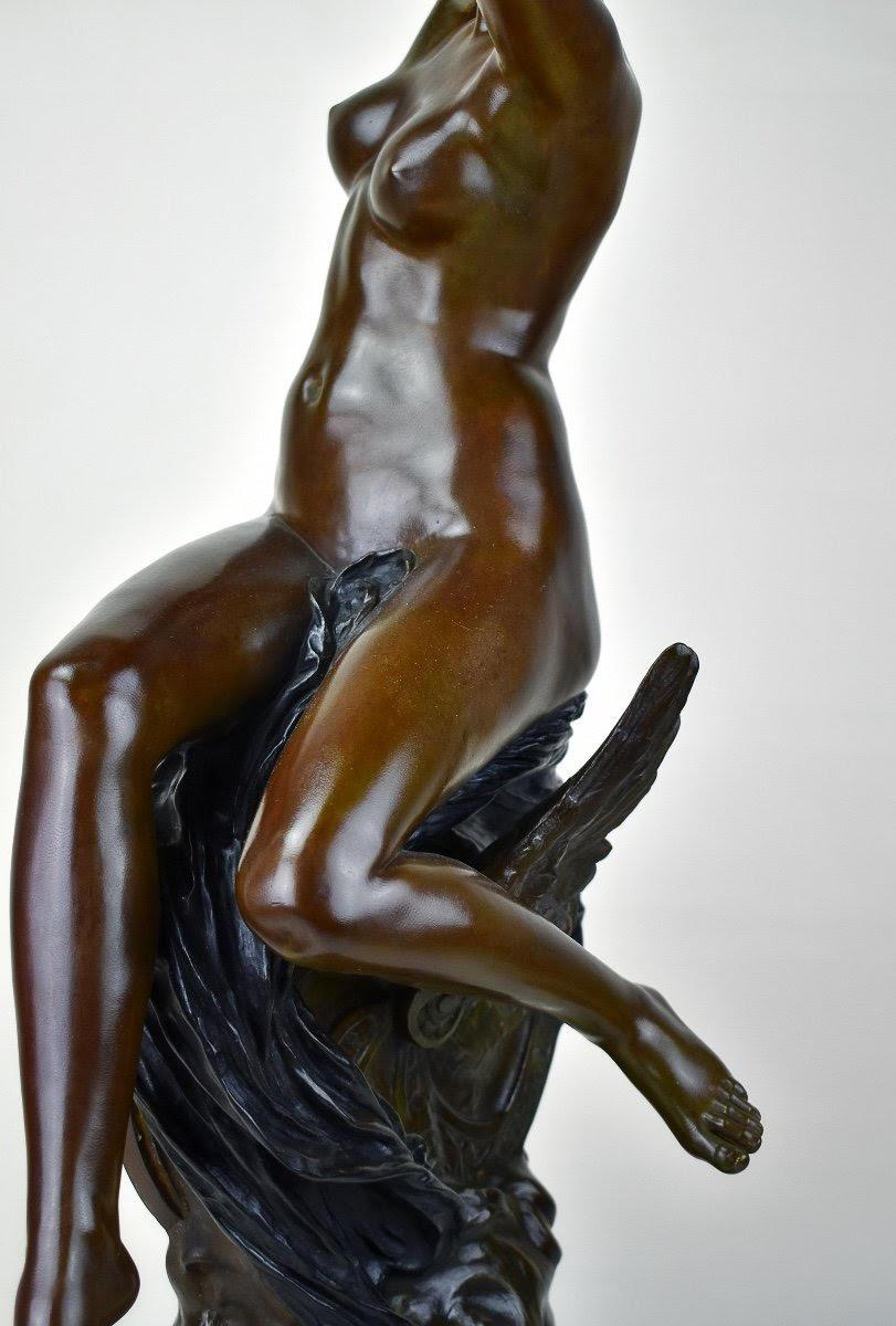 Grande scultura in bronzo patinato di Louis Julien Franceschi, XIX secolo. In condizioni buone in vendita a Saint-Ouen, FR