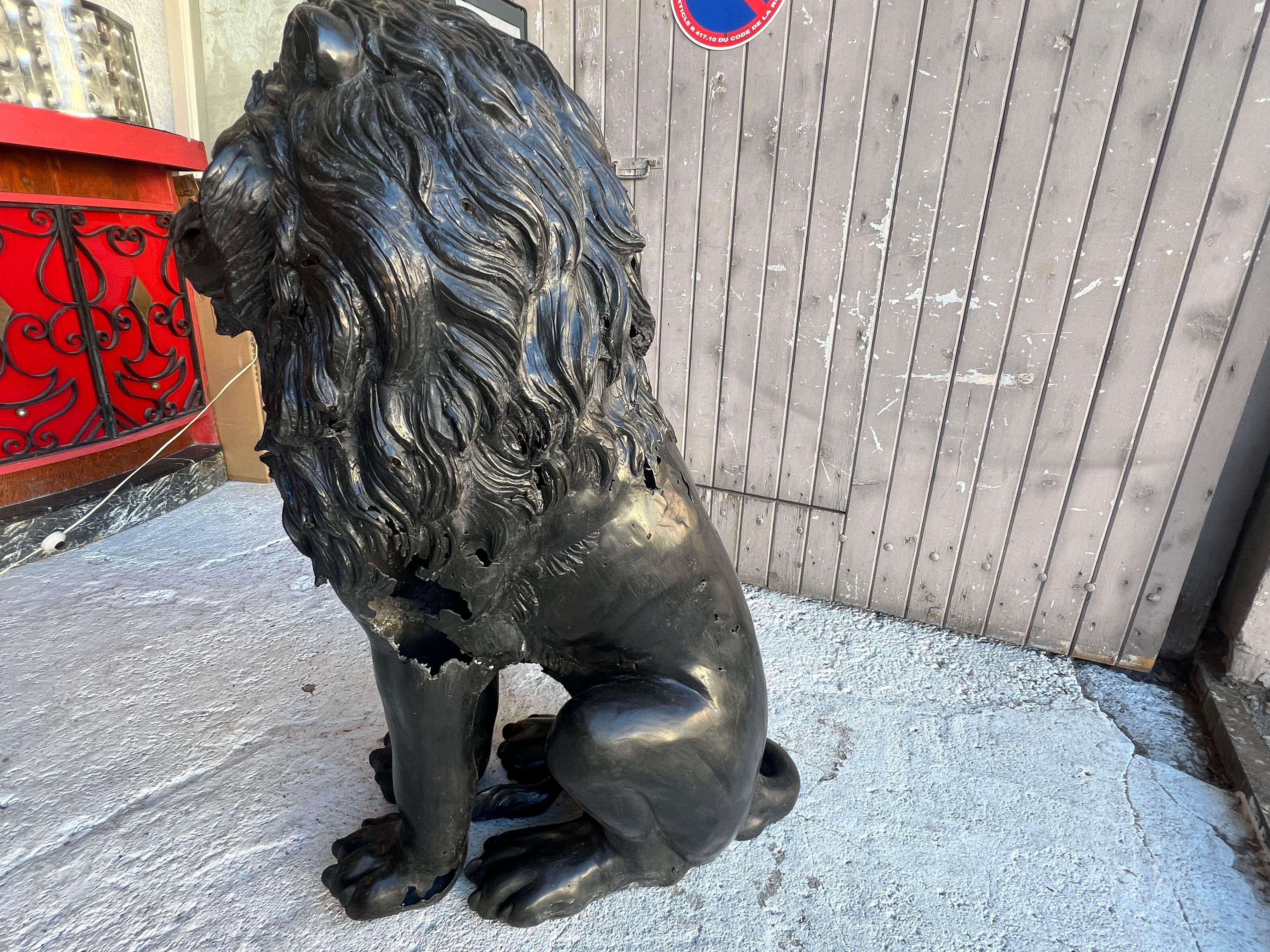 Large  Sculpture of a Bronze Lion , France 1960’s In Good Condition For Sale In PÉZENAS, FR