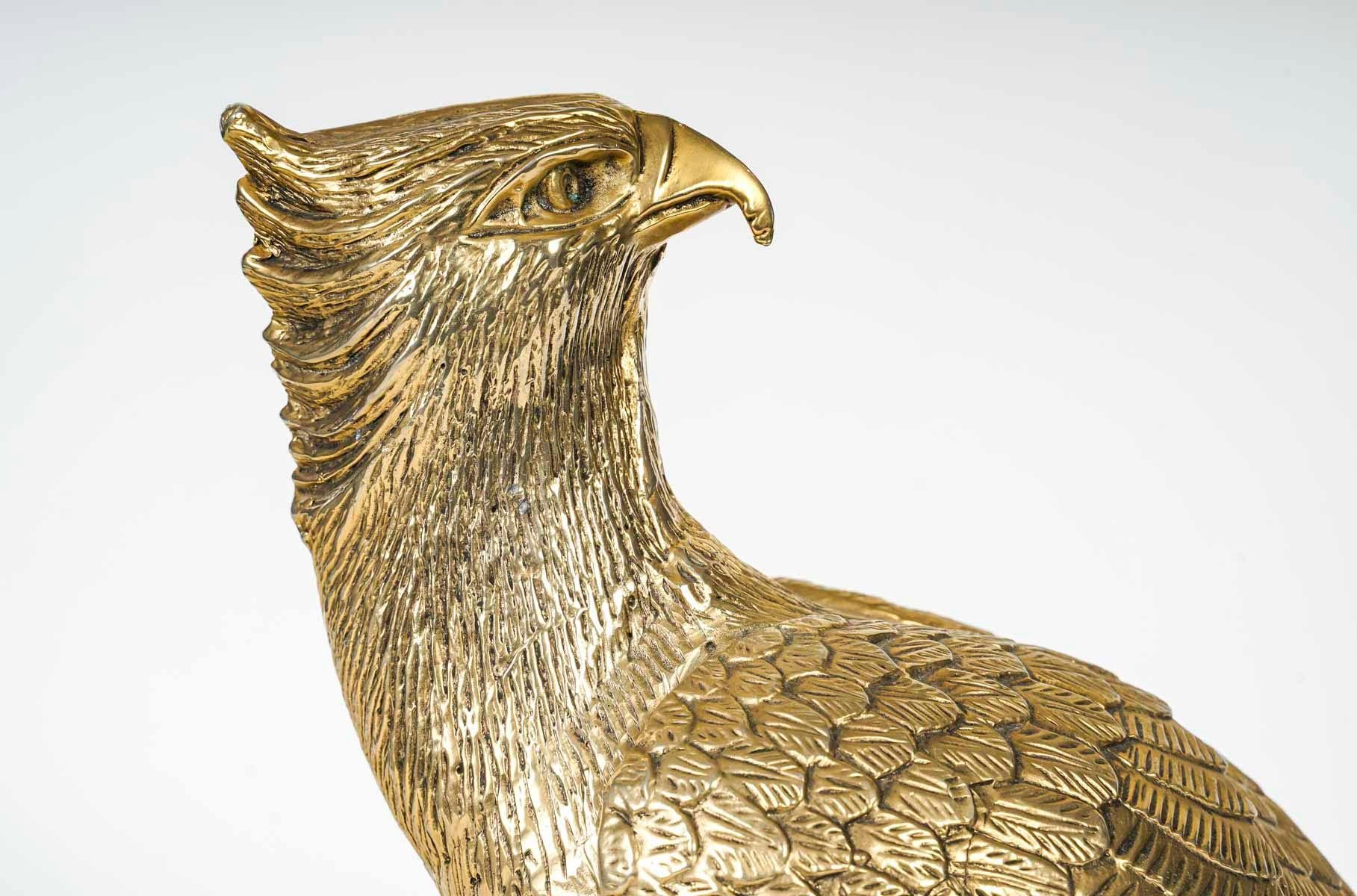 Large Sculpture of an Eagle in Silver Plated Metal, 20th Century. For Sale 1