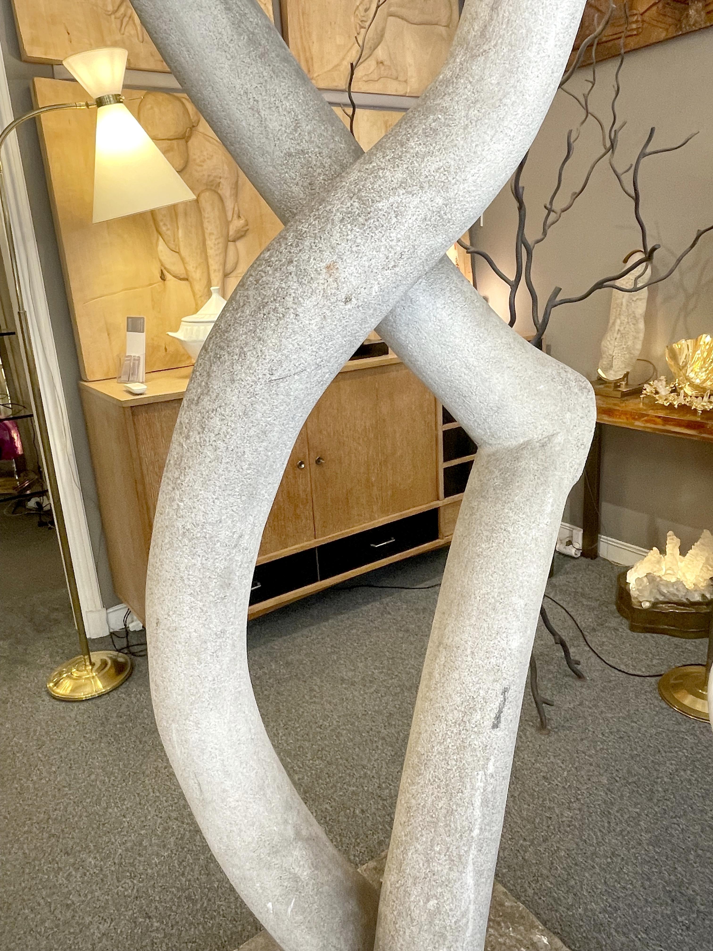 Large Scupture in Cement by Juan Palau, France, circa 1975 For Sale 2