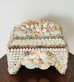 Große Meeresmuschel verkrustete Schatzkiste Tony Doucquett Style