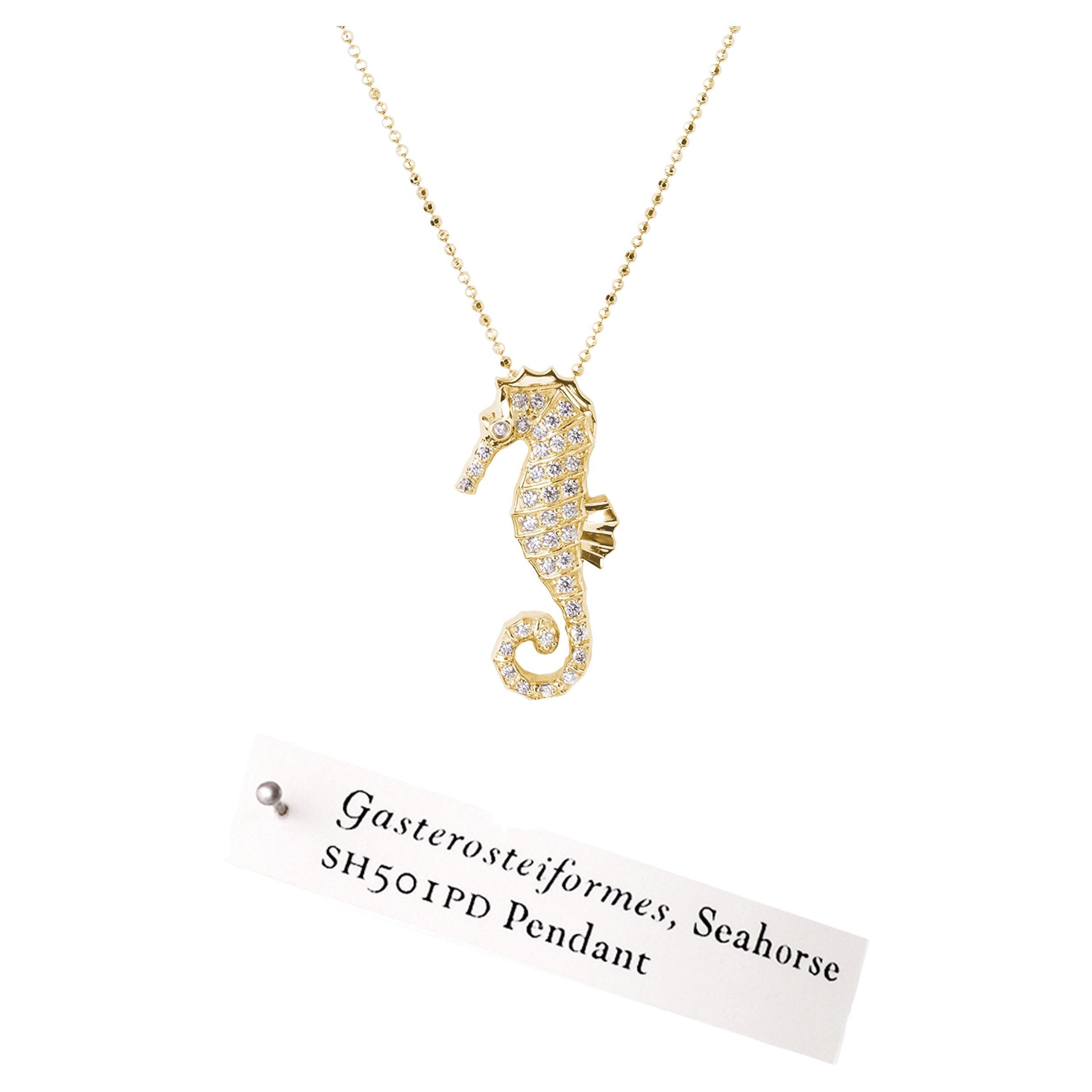 JHERWITT Diamond 14k Yellow Gold Large Seahorse Pendant Necklace  For Sale