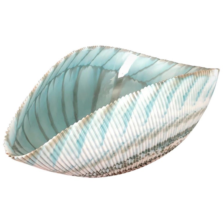 Large "Seashell" Shaped Centerpiece Bowl by Yalos for Murano Glass at