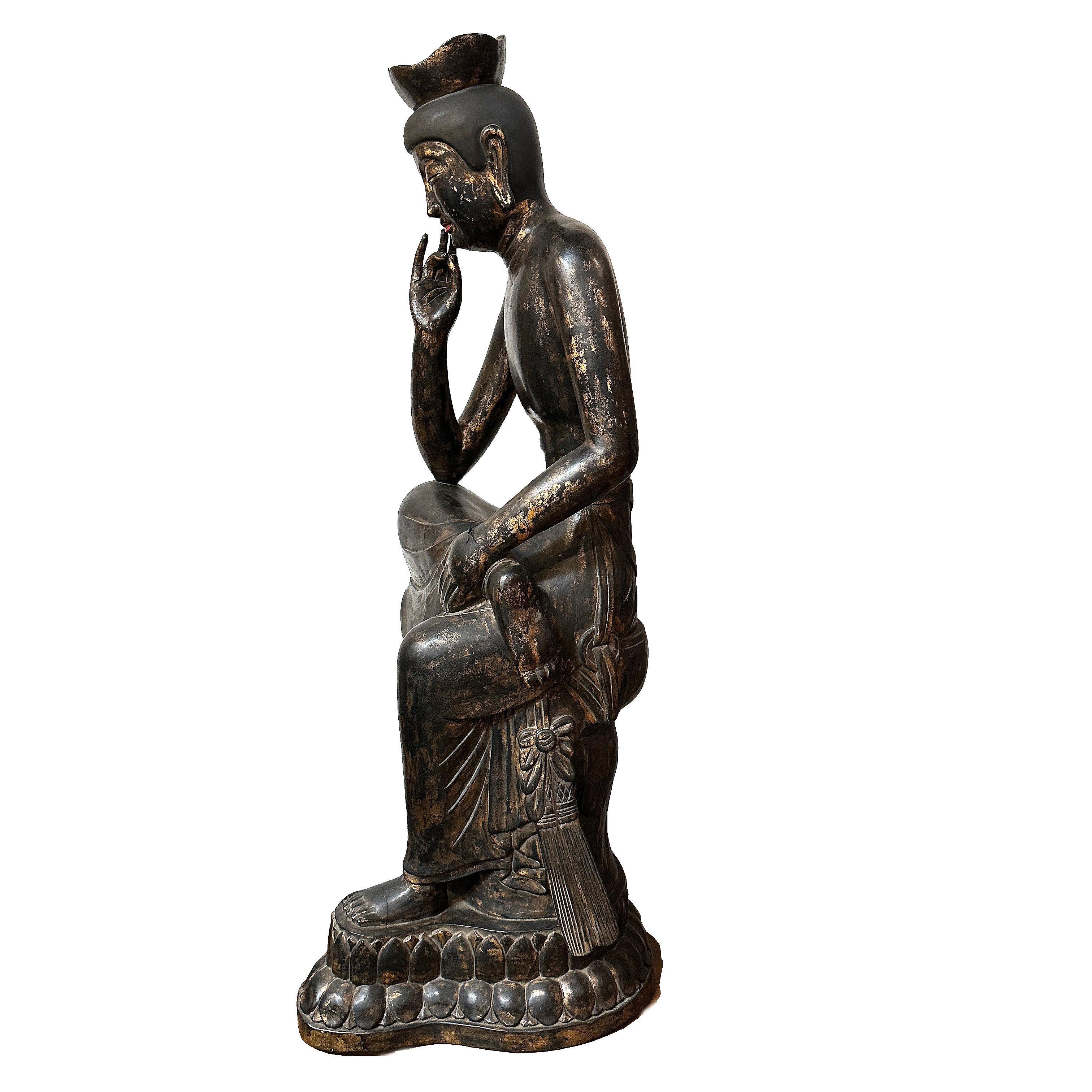 Großer sitzender Maitreya, lackierter Wowod, 20. Jahrhundert (Stammeskunst) im Angebot