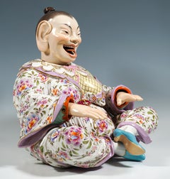 Large Seated Meissen Porcelain Wiggling Pagoda, By J.J. Kaendler, Circa 1860