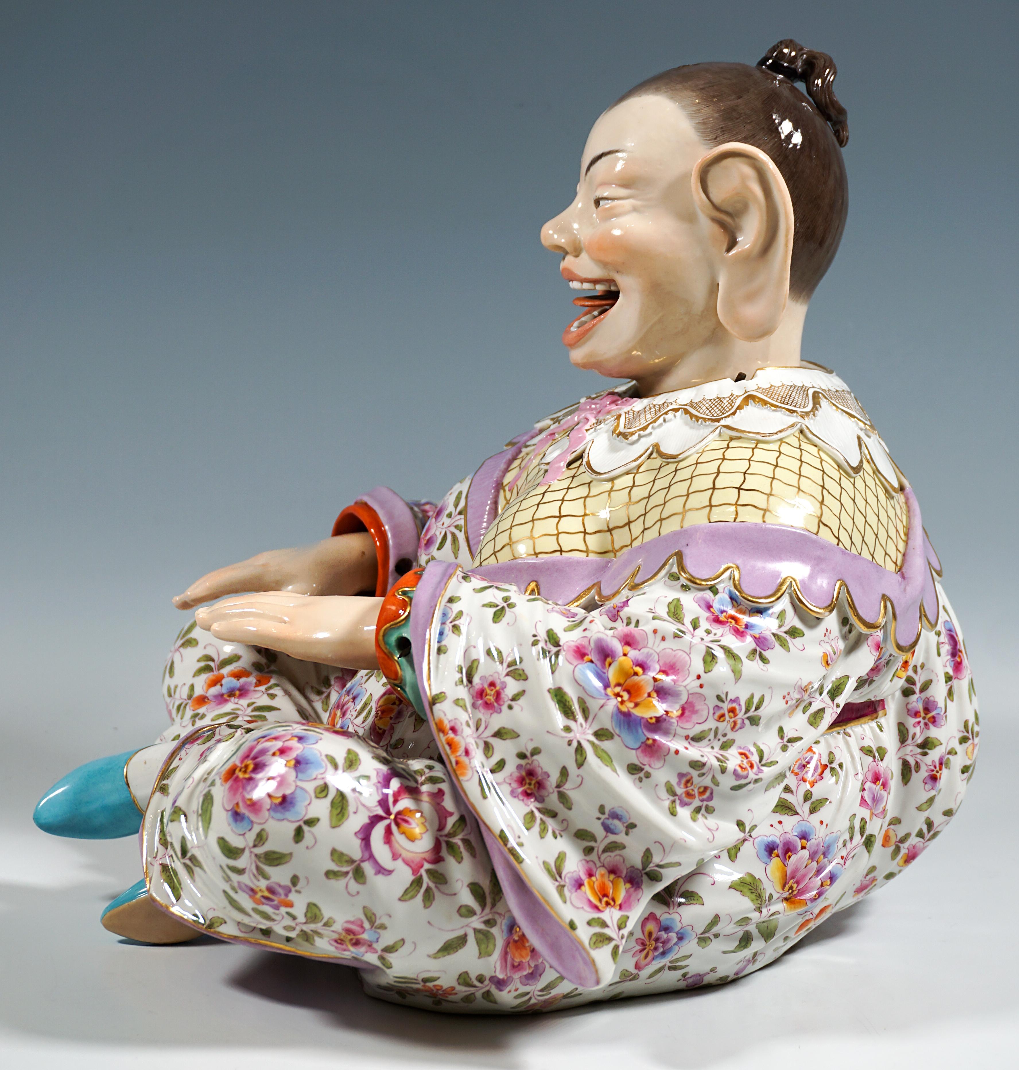 Tedesco Pagoda ondeggiante di Meissen Porcelain con seduta di grandi dimensioni, di J.J. Kaendler, 1860 circa in vendita