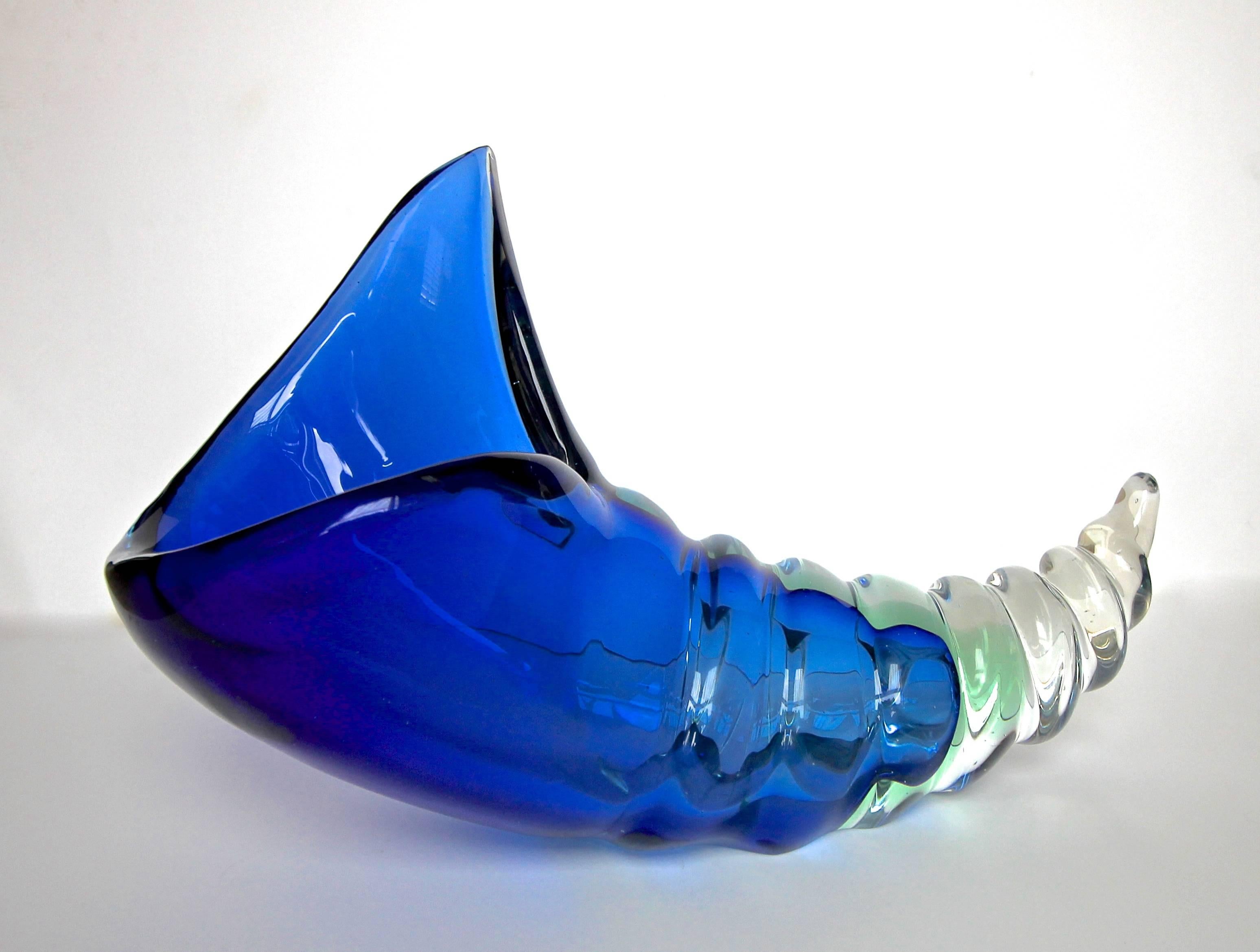 Large Seguso Murano Blue Conch Seashell Centerpiece Bowl For Sale 10