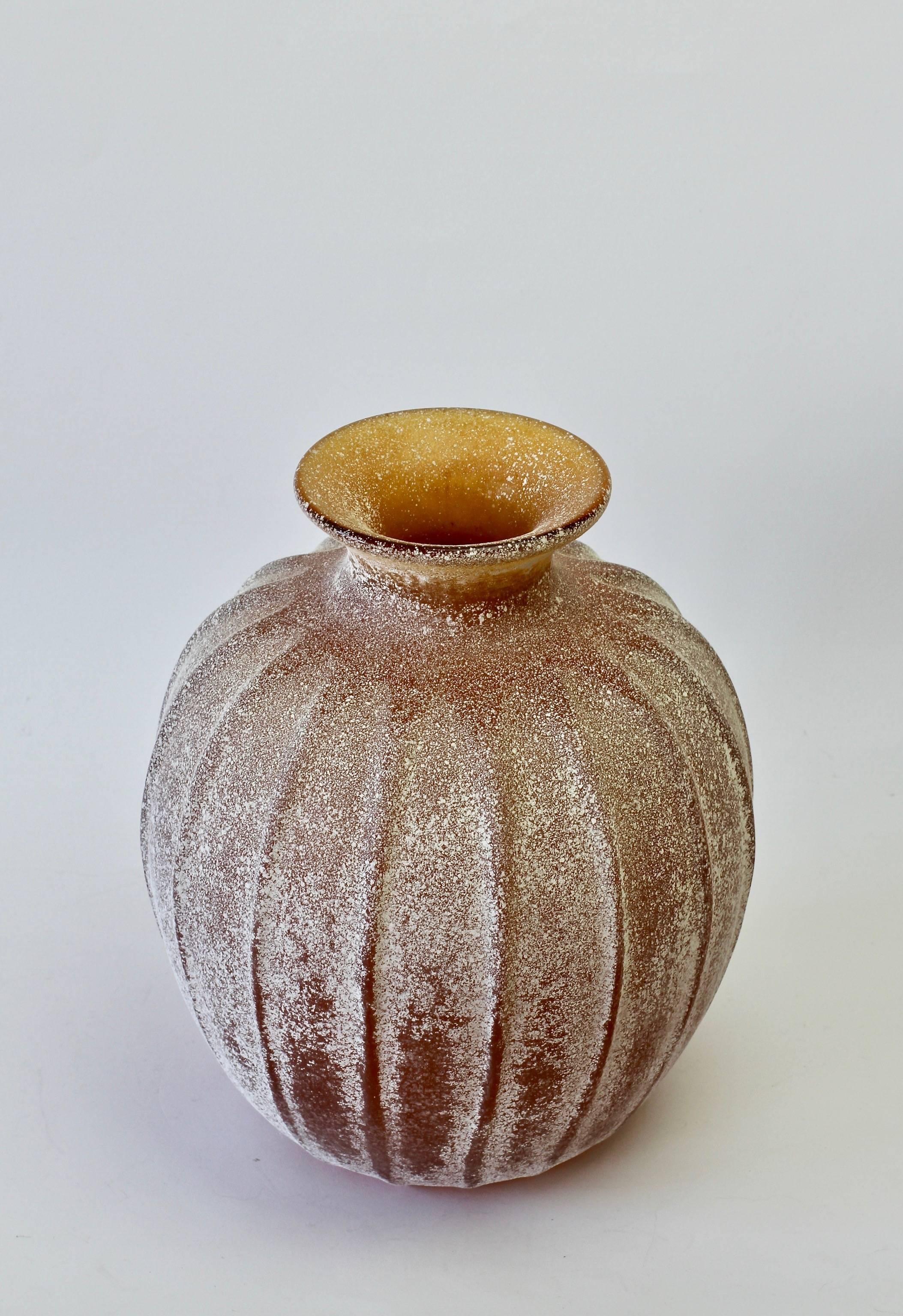 Large Seguso Vetri d'Arte Amber 'a Scavo' Murano Glass Vase or Vessel 2