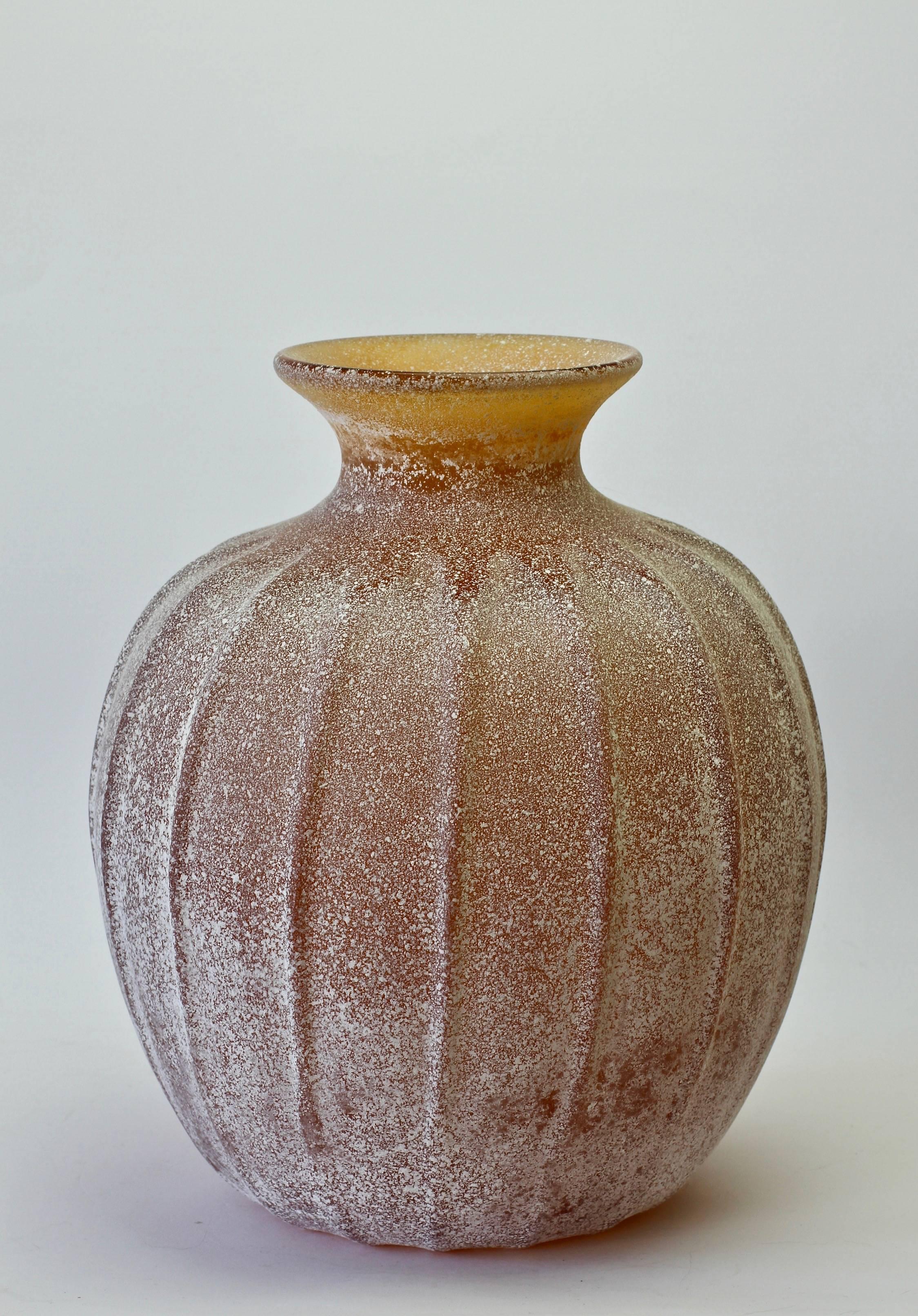 Blown Glass Large Seguso Vetri d'Arte Amber 'a Scavo' Murano Glass Vase or Vessel