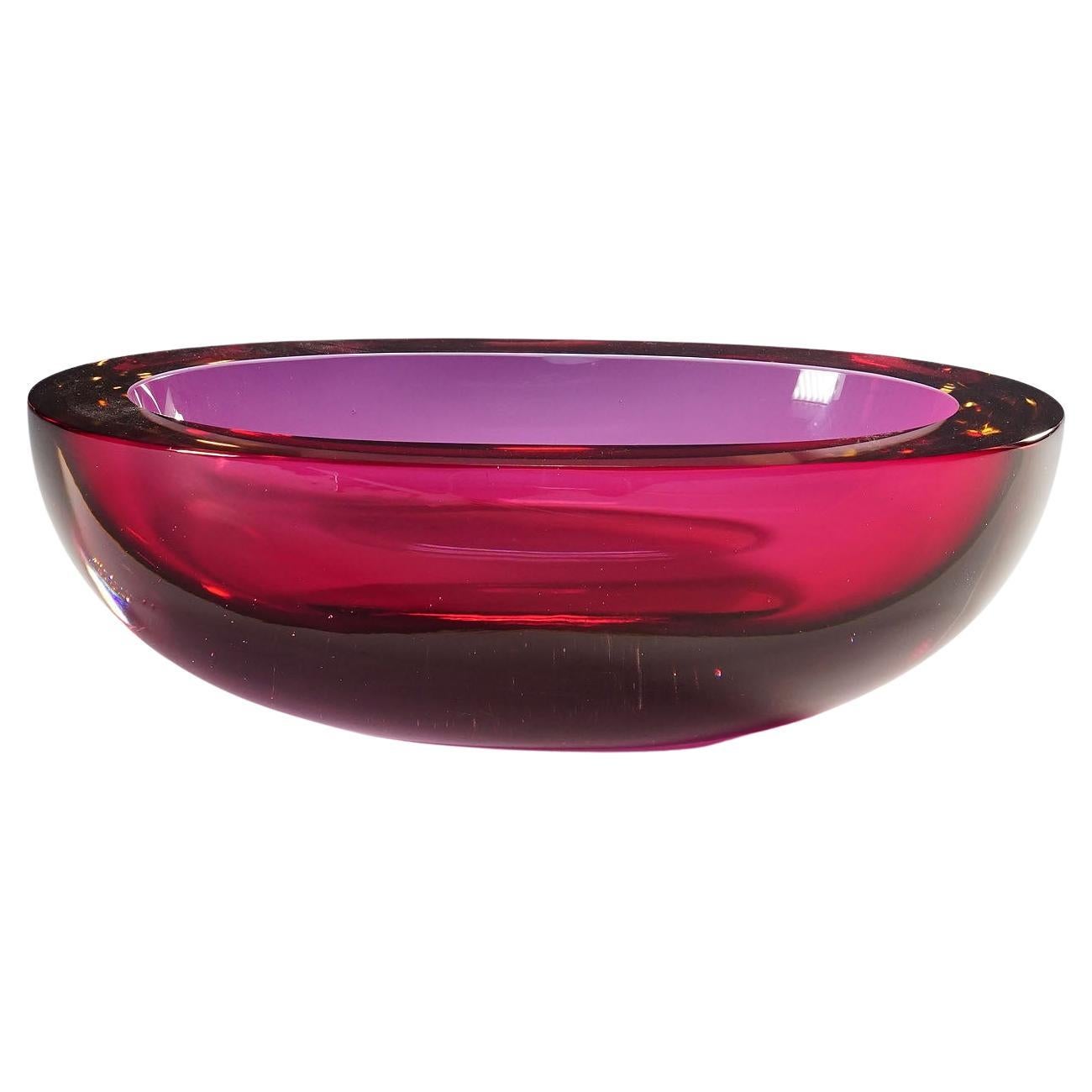 Large Seguso Vetri d'Arte Murano Sommerso Glass Bowl, 1960s For Sale