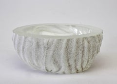 Large Seguso White 'a Scavo' Murano Glass Bowl Attributed to Maurizio Albarelli