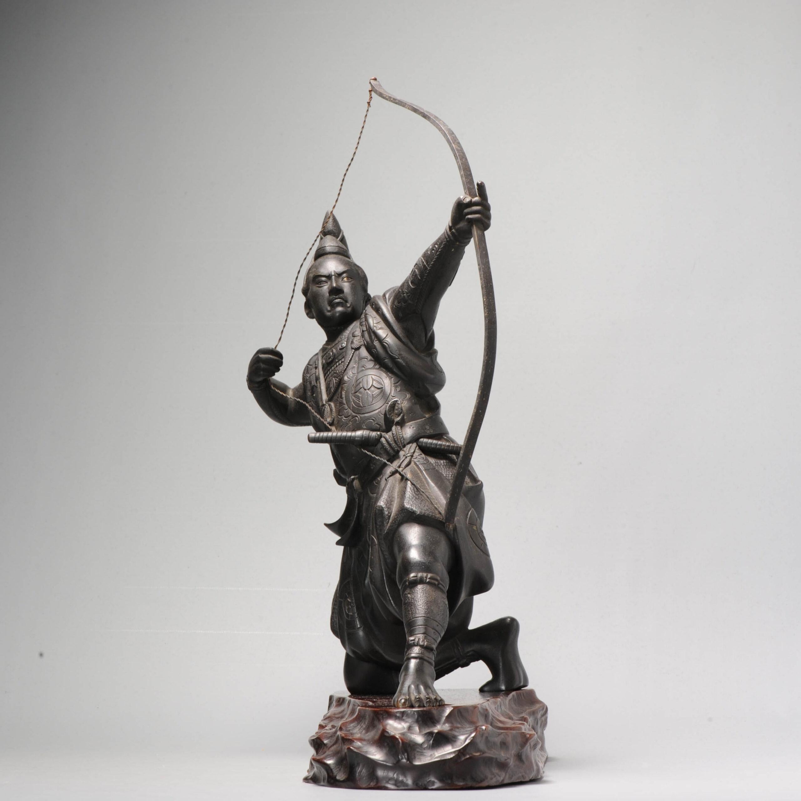Große Seiji Saku Bronze Archer Figur Statue Japan Meiji Ära (1868-1912) (Metall) im Angebot
