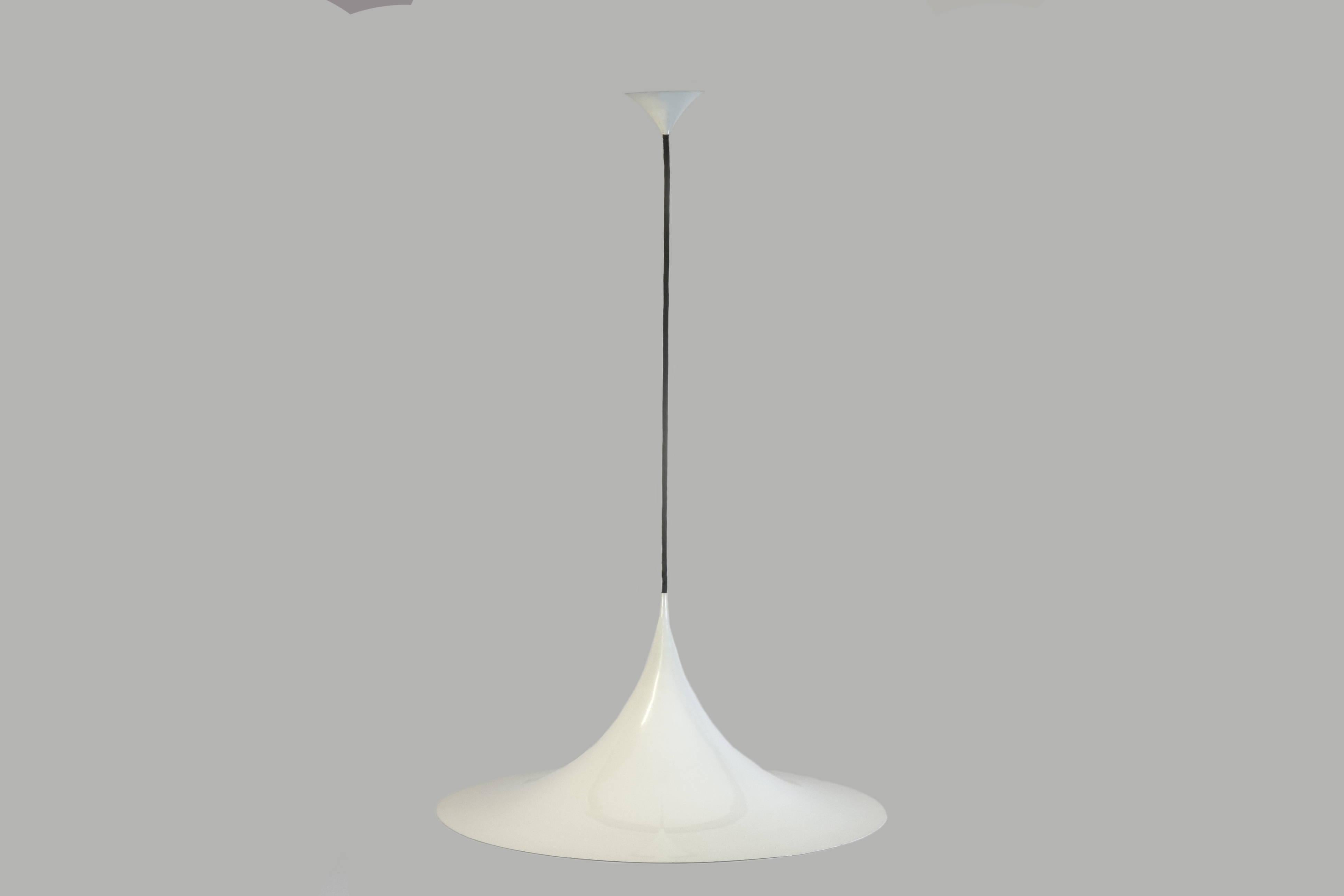 Large “Semi Pendant” ceiling lamp by Fog & Morup, Denmark 1967 midcentury chandelier in white lacquered bent metal. Design by Claus Bonderup and Torsten Torup in early Space Age style. Despite to its diameter of 70 cm it provides elegance in a