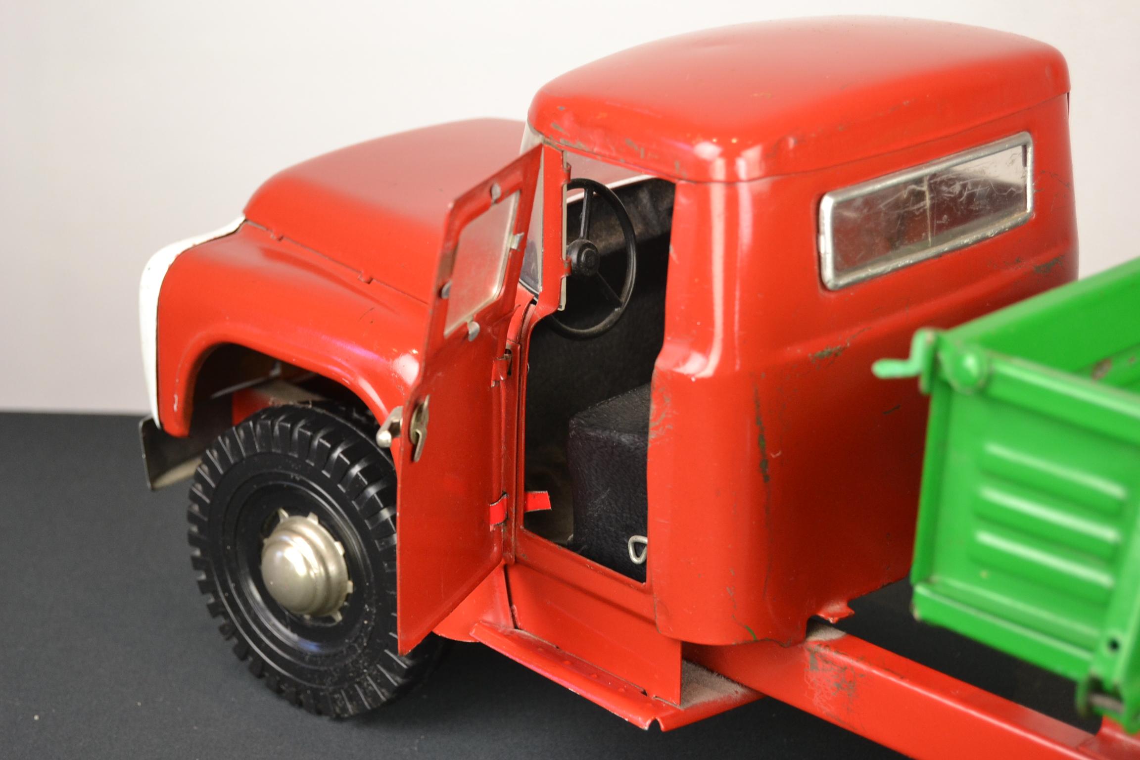 Large Semi-Trailer Metal Truck Toy, USSR, 1990s 4