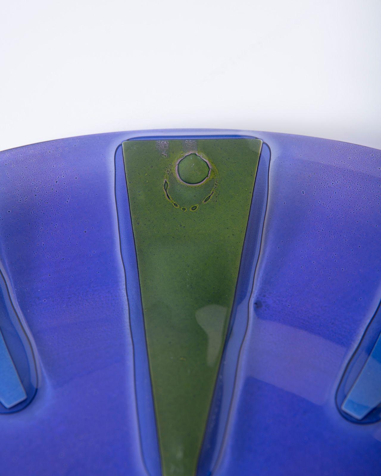 Large Serving Dish by Michael & Frances Higgins im Angebot 1