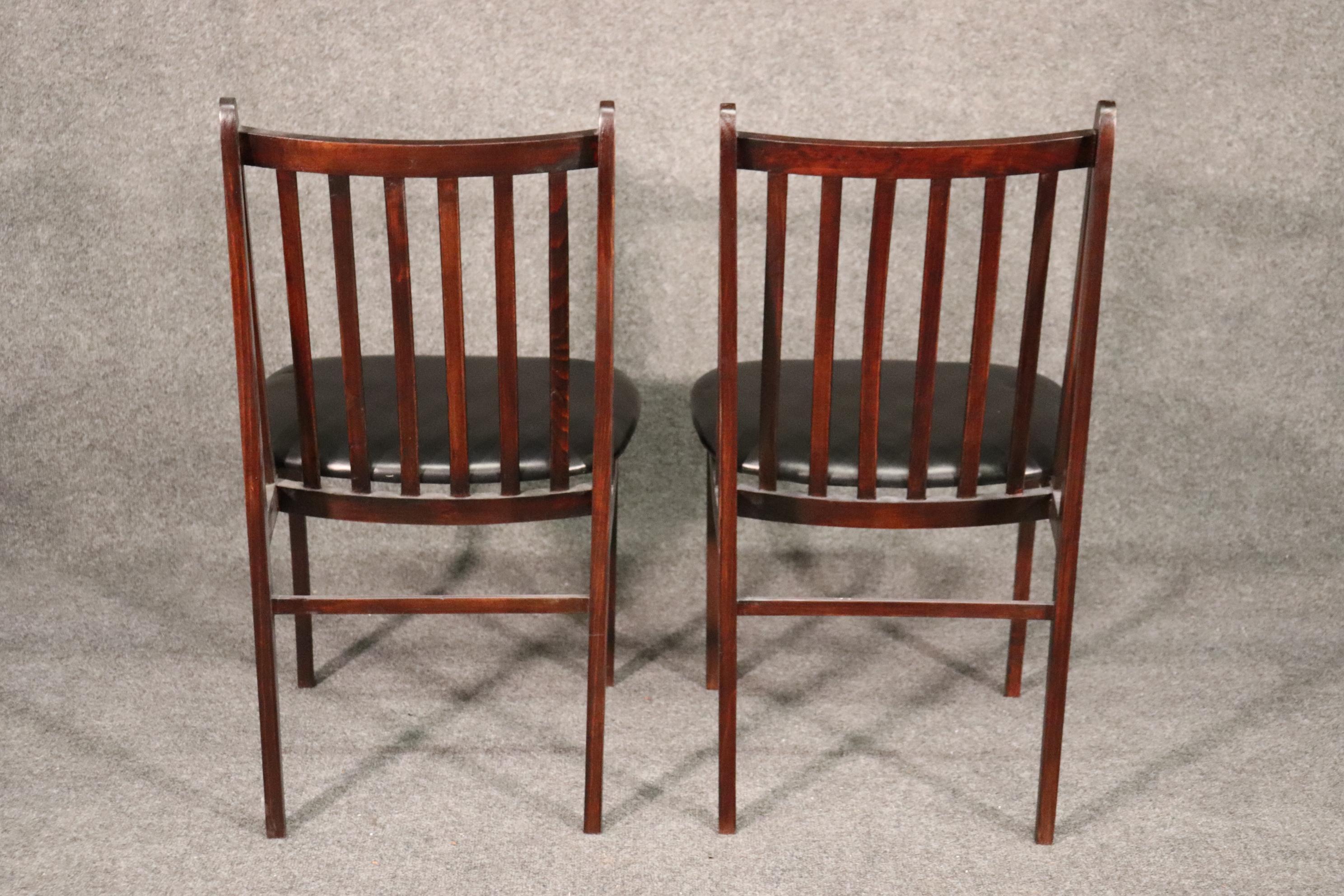 Mid-20th Century Large Set of 12 Mahogany Mid-Century Modern Dining Chairs, circa 1960