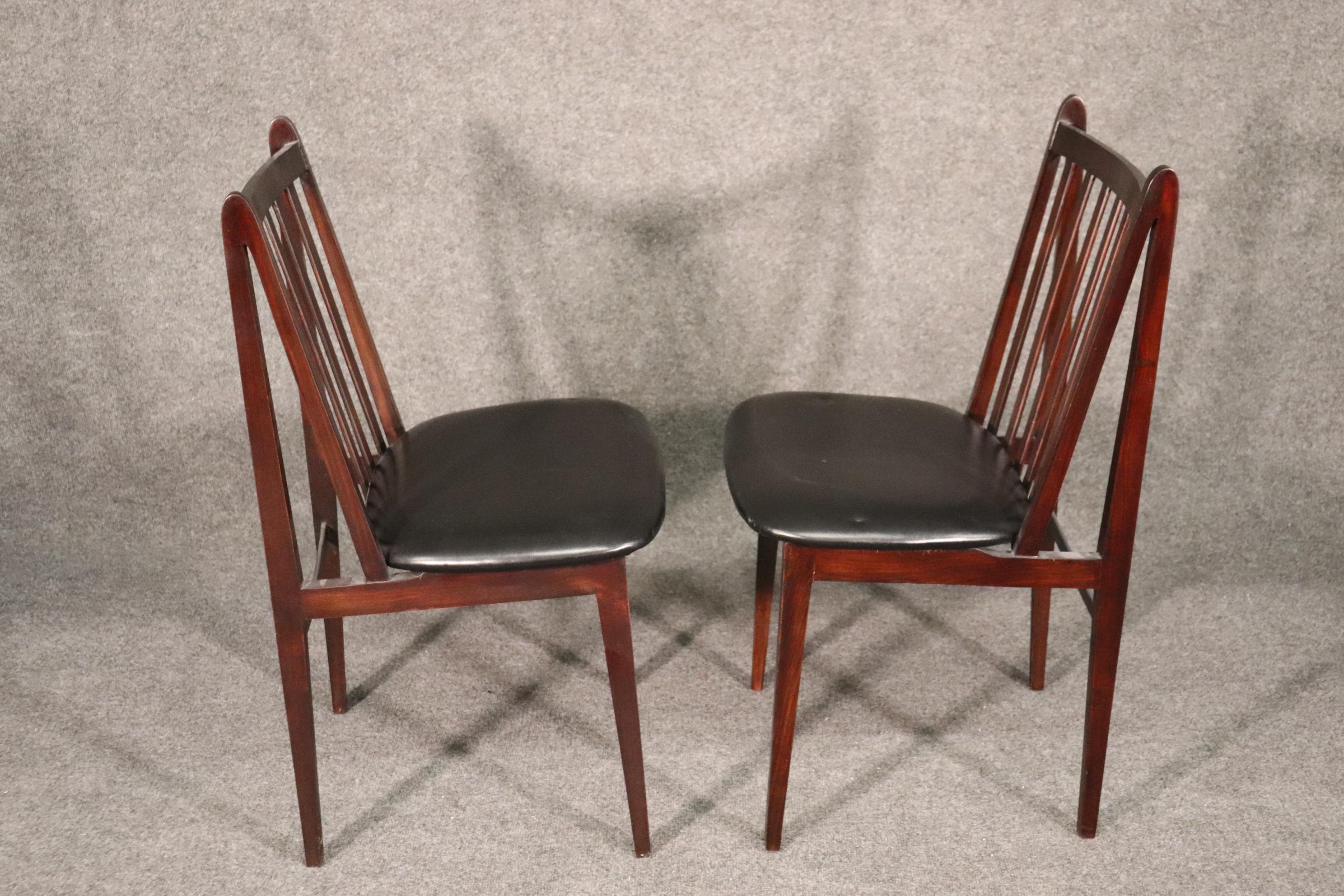 Large Set of 12 Mahogany Mid-Century Modern Dining Chairs, circa 1960 1