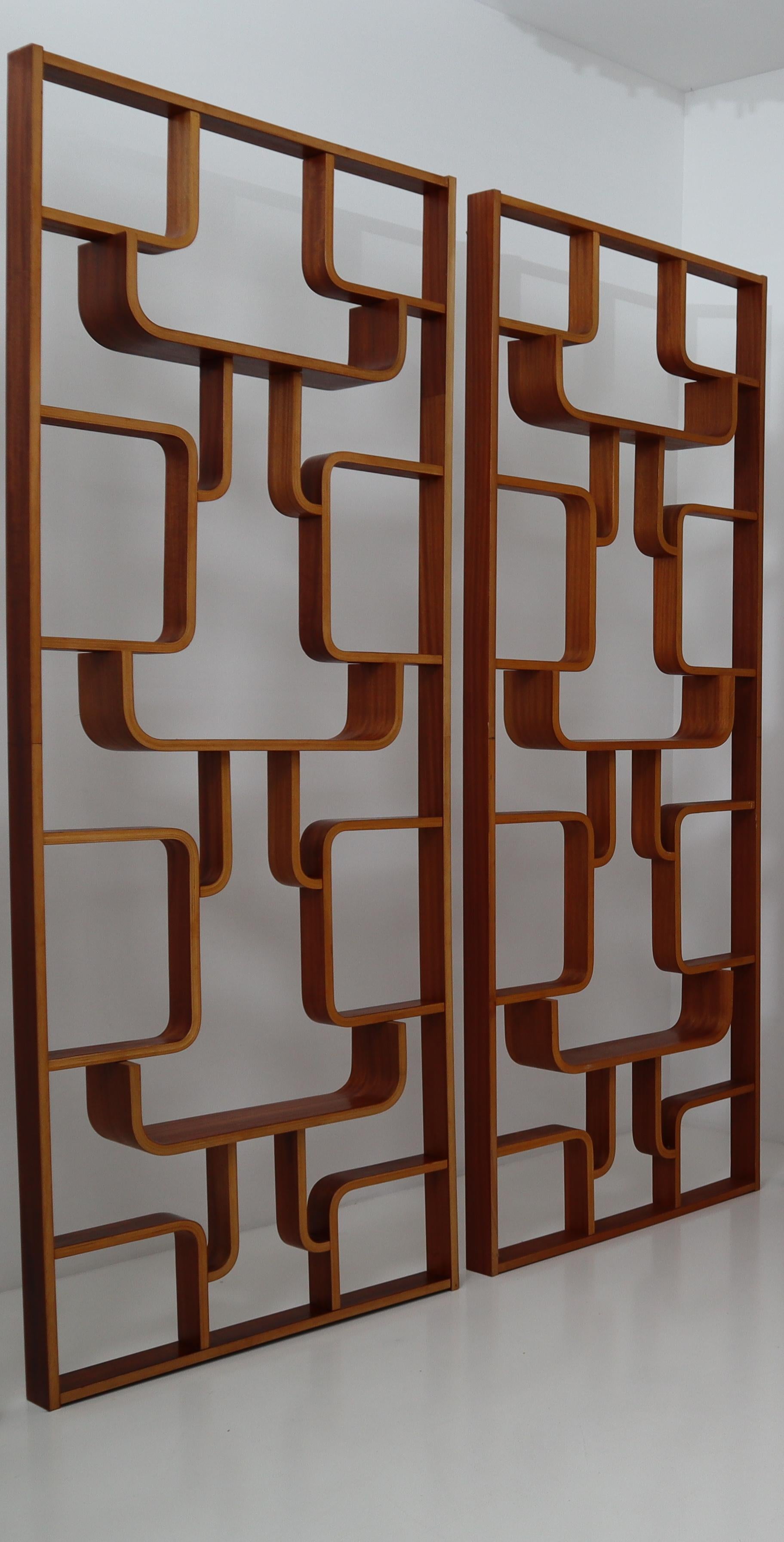Large Set Mahogany Color Midcentury Room Dividers in Bentwood, circa 1960s 6