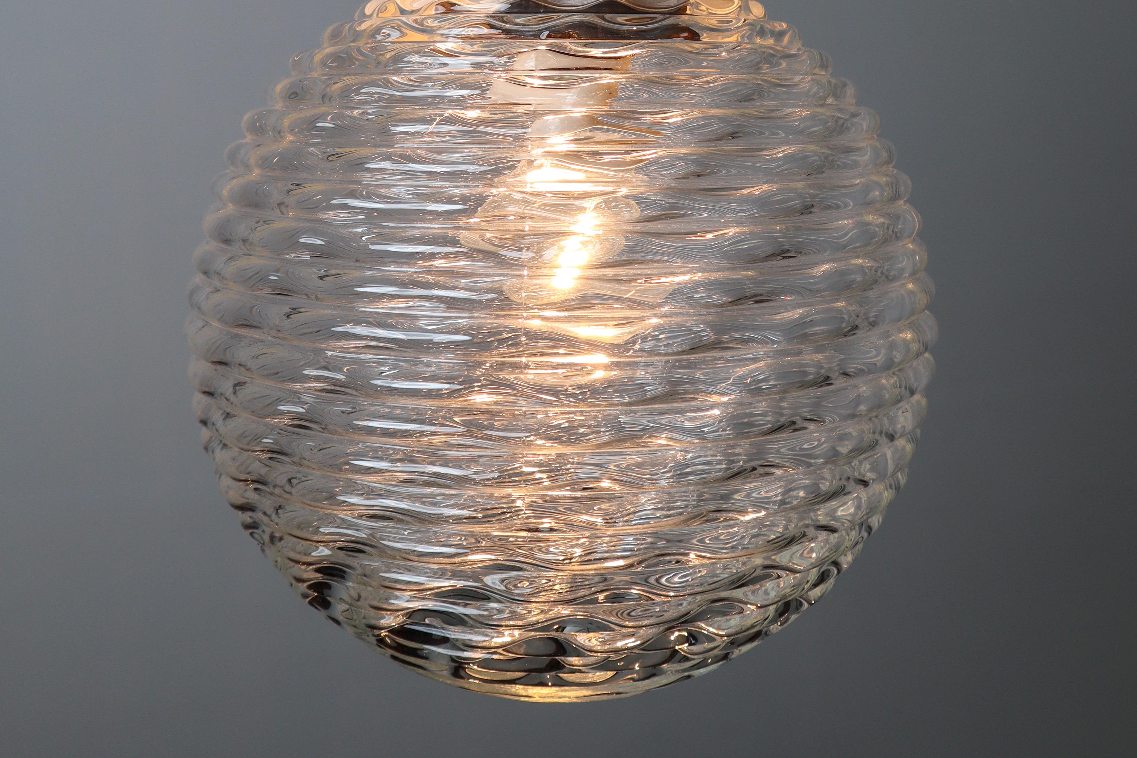 20ième siècle Grand ensemble de modélistes en verre du milieu du siècle, 1970, Autriche en vente