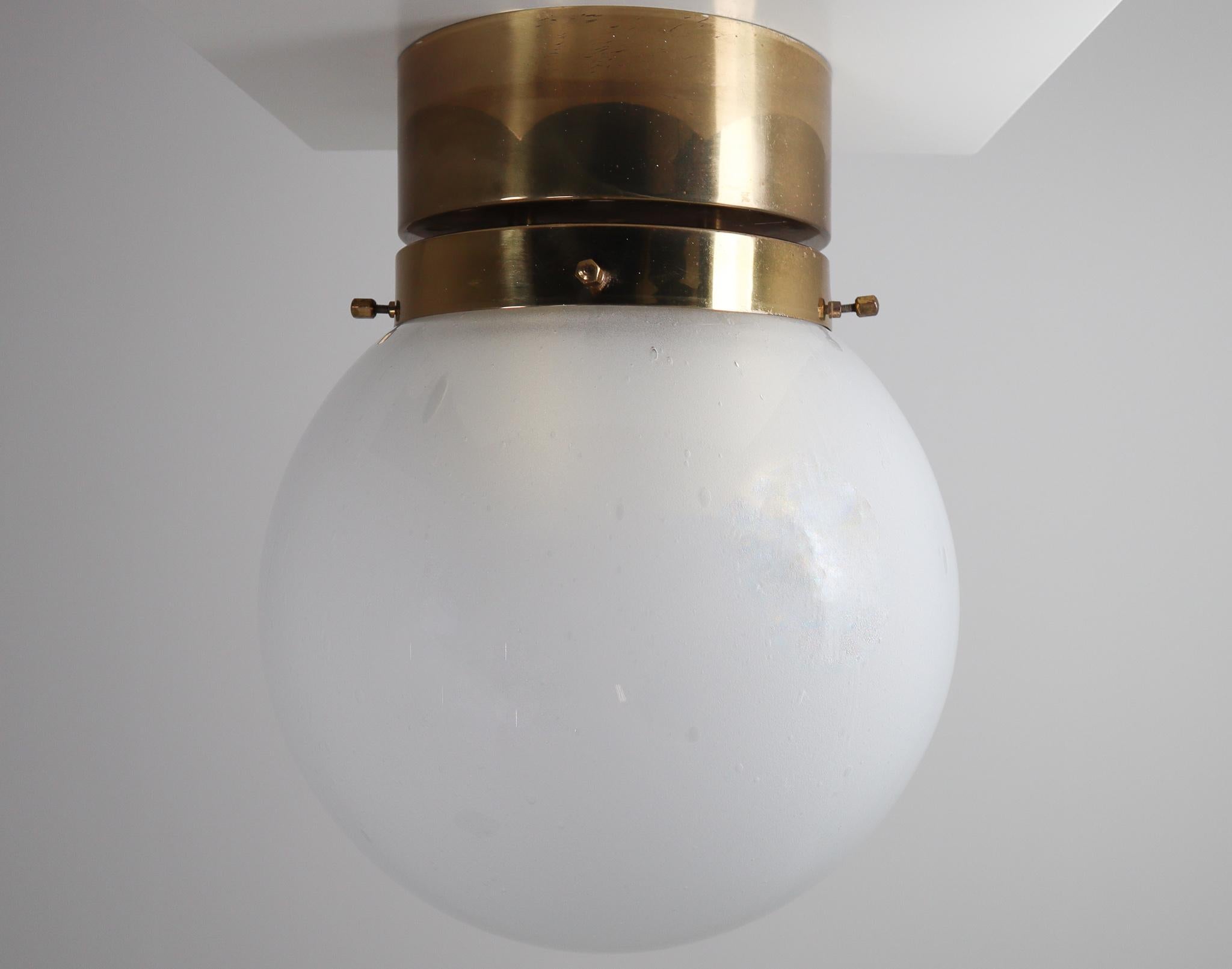 Large Set of Midcentury Lights with Brass Frame and White Pearl Glass Globes For Sale 1