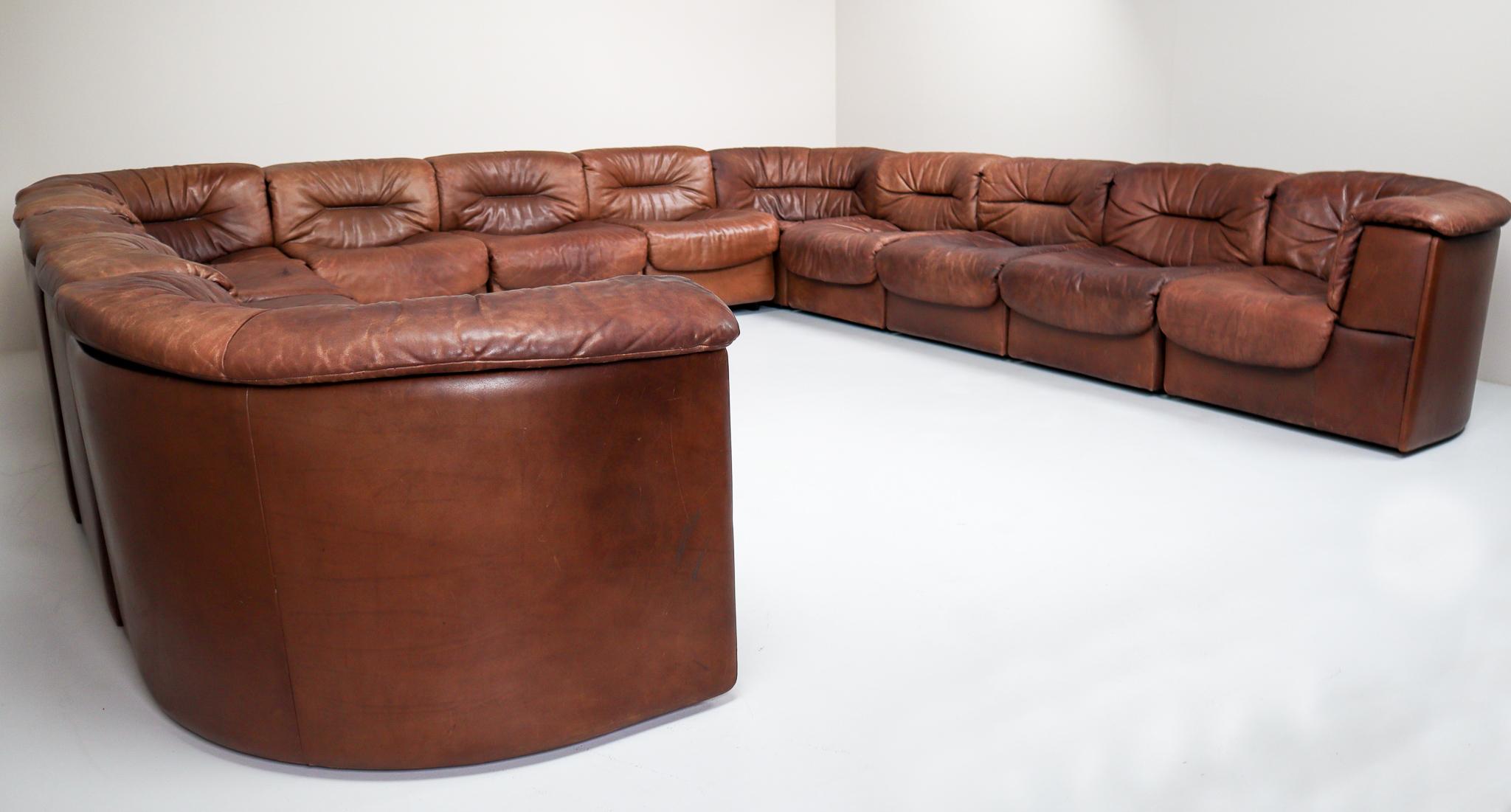 Mid-Century Modern Large Set of 19 Elements Patinated Leather De Sede DS 14 Modular Sofa, 1970s