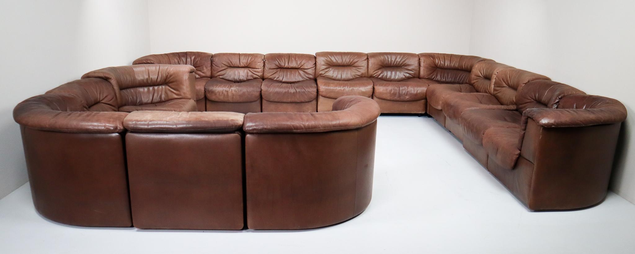 Swiss Large Set of 19 Elements Patinated Leather De Sede DS 14 Modular Sofa, 1970s
