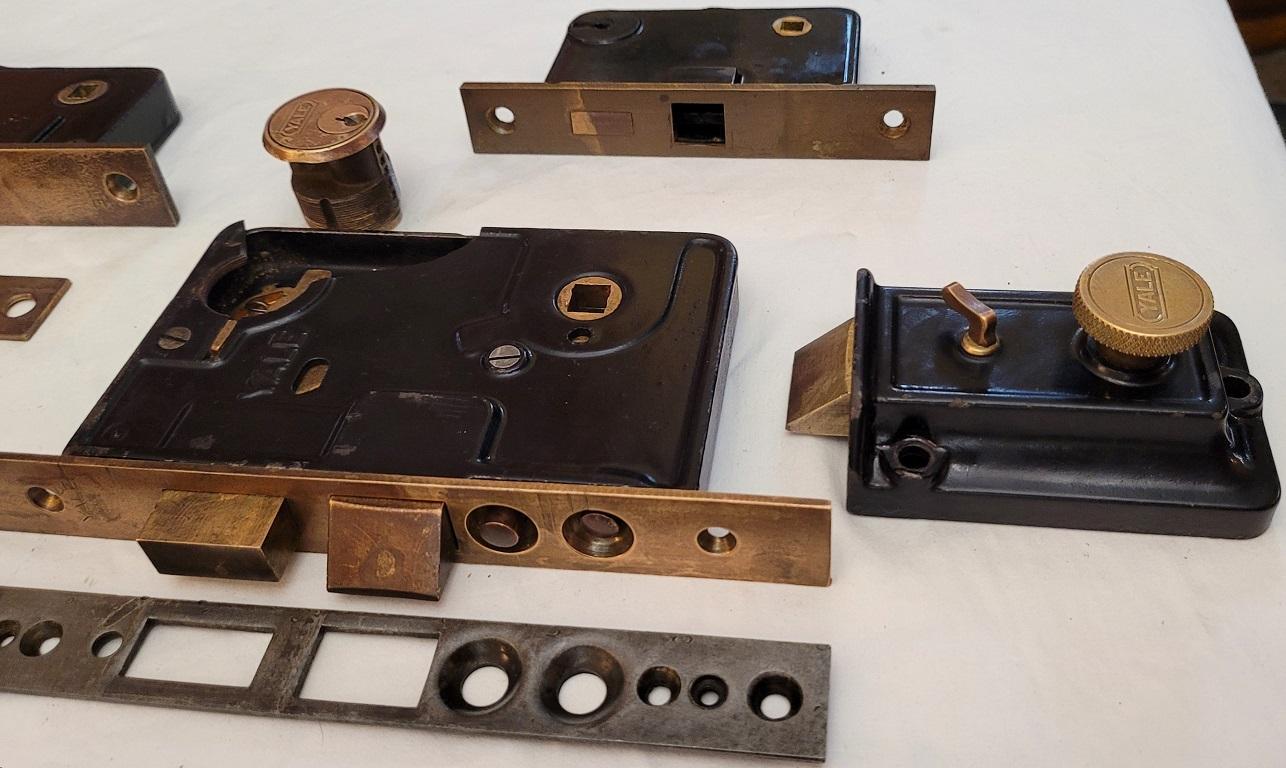 Large Set of 1920s Yale Mortice Locks with Plates For Sale 2