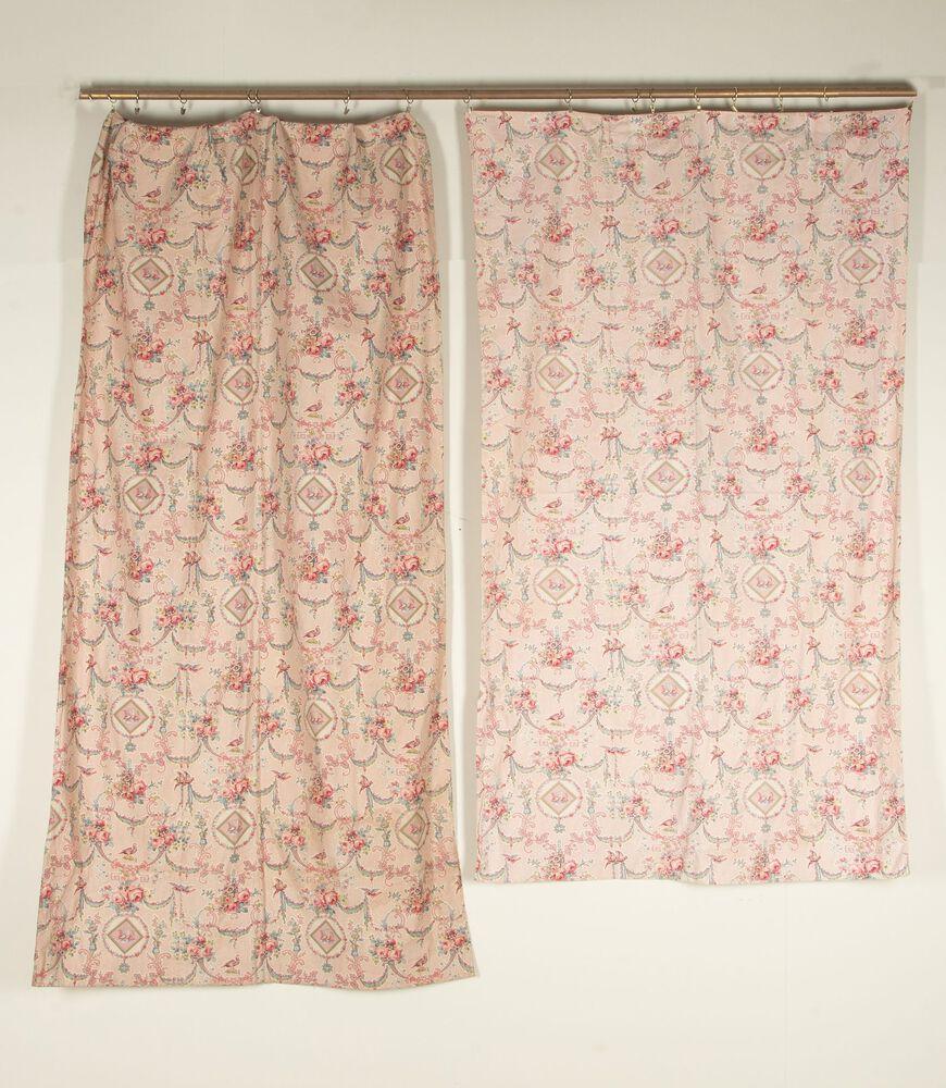Large Set of 19th Century French Roses & Birds Linen Cotton Curtains In Good Condition For Sale In Gloucestershire, GB