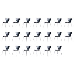 Large set of 20 Black Arne Jacobsen for Fritz Hansen 3107 Series 7 Dining Chairs