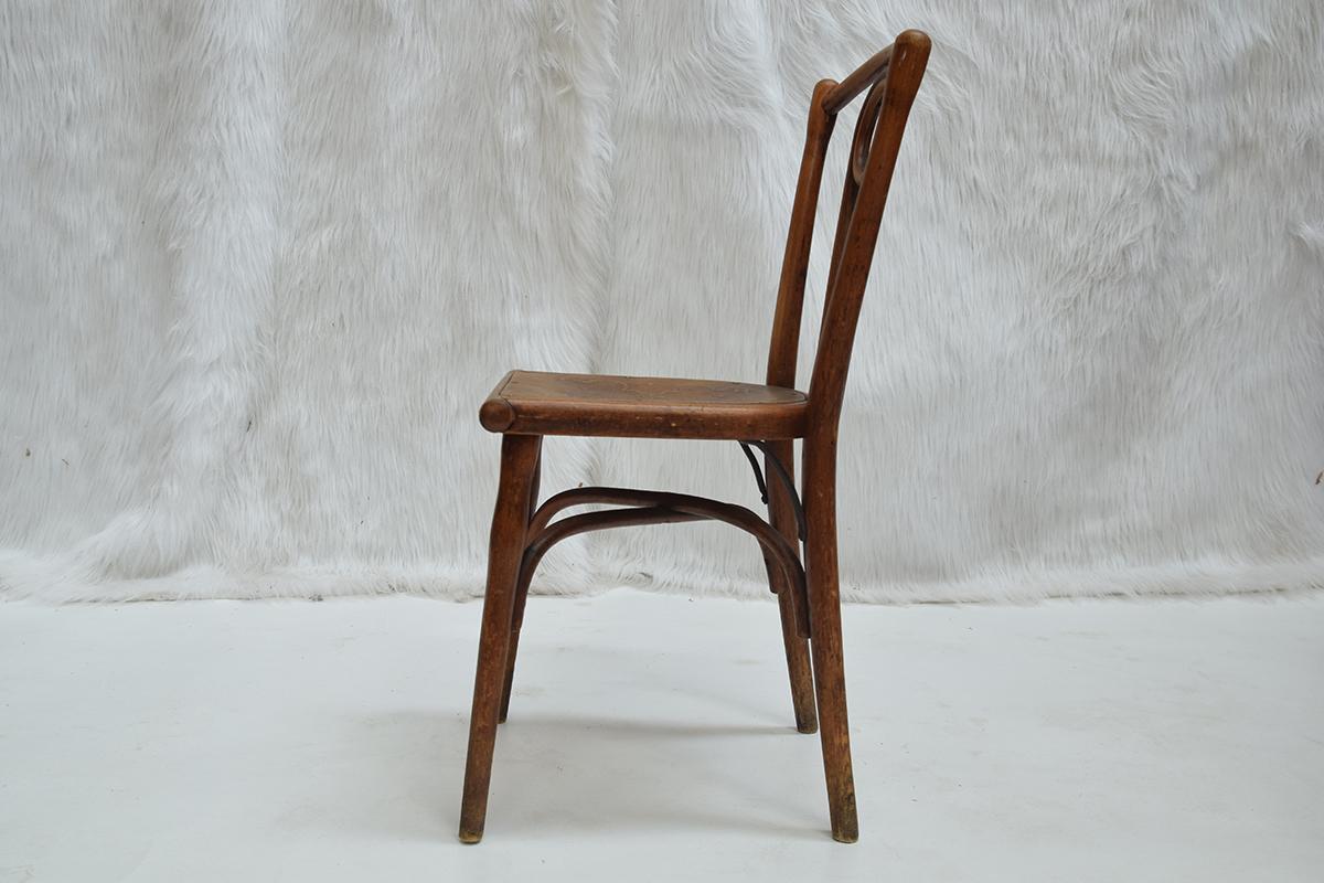 Large Set of 22 Bistro Dining Chairs by Thonet Vienna, before 1921 For Sale 4