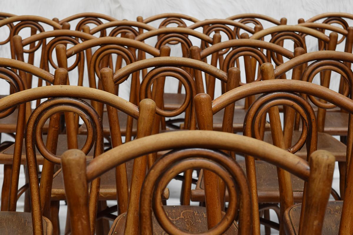 Large Set of 22 Bistro Dining Chairs by Thonet Vienna, before 1921 For Sale 9