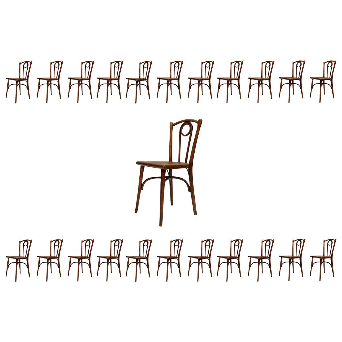 Large Set of 22 Bistro Dining Chairs by Thonet Vienna, before 1921 For Sale