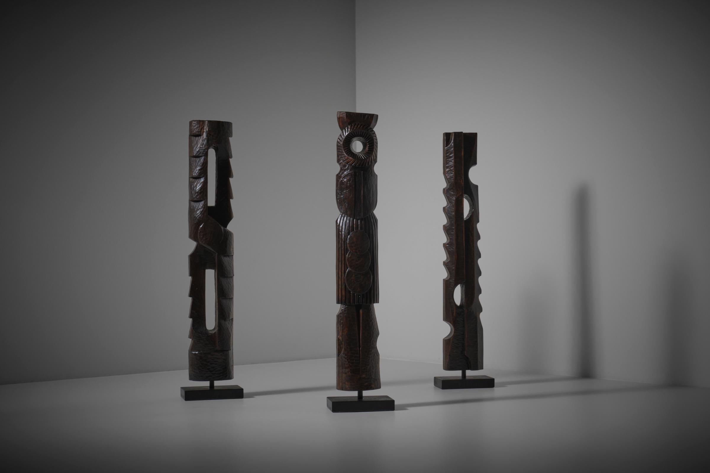 Interesting large group of abstract wooden sculptures, France 1970s. The sculptures are carved by hand with great conviction and expression, carved out of fine Solid Ash wood with a nice warm undertone. Very strong and interesting graphic shapes and