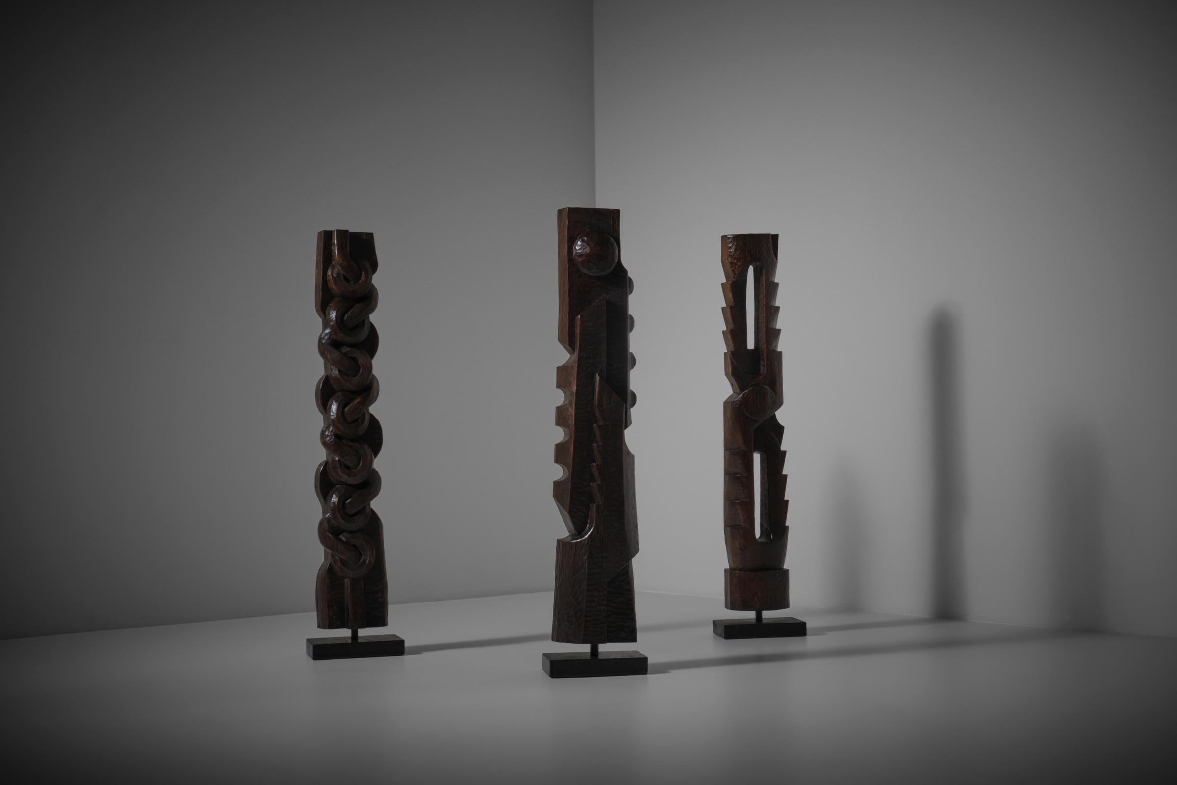 Interesting large group of abstract wooden sculptures, France 1970s. The sculptures are carved by hand with great conviction and expression, carved out of fine Solid Ash wood with a nice warm undertone. Very strong and interesting graphic shapes and