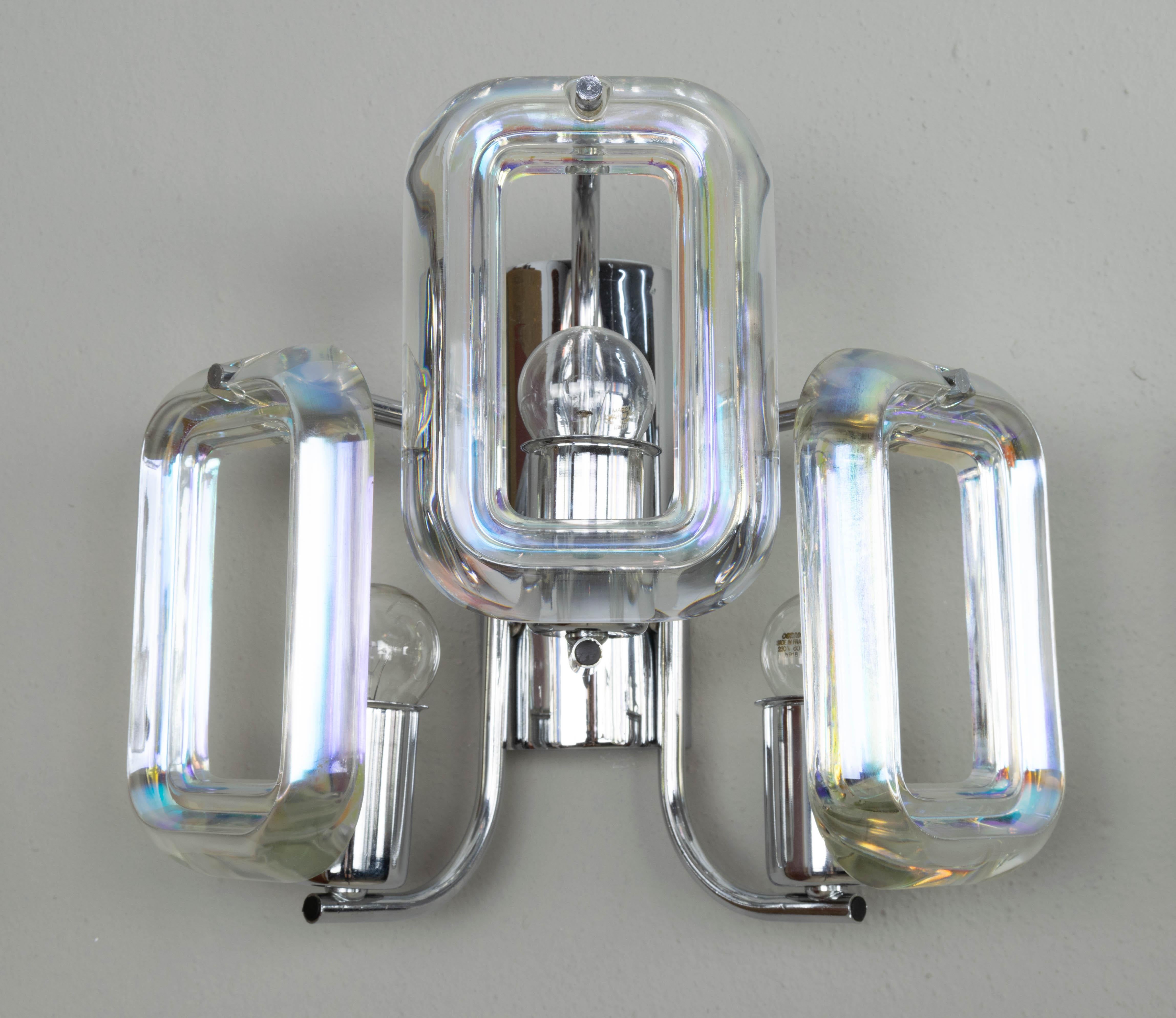 Large Set of Chandelier and Sconces of Italian Modern Iridescent Glass Links 5