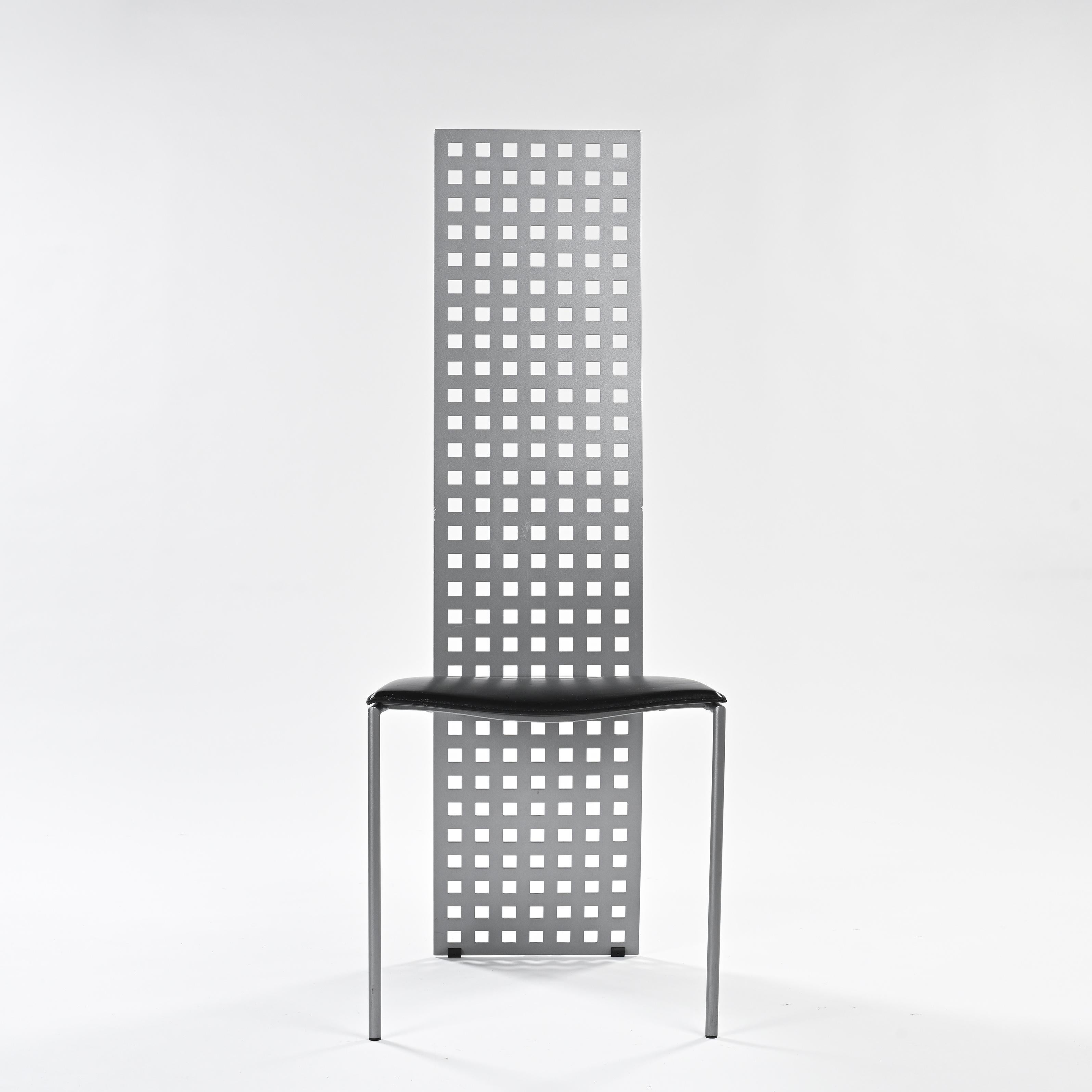Italiano Grande set di otto sedie di Massimo and Lella Vignelli, circa 1980 in vendita
