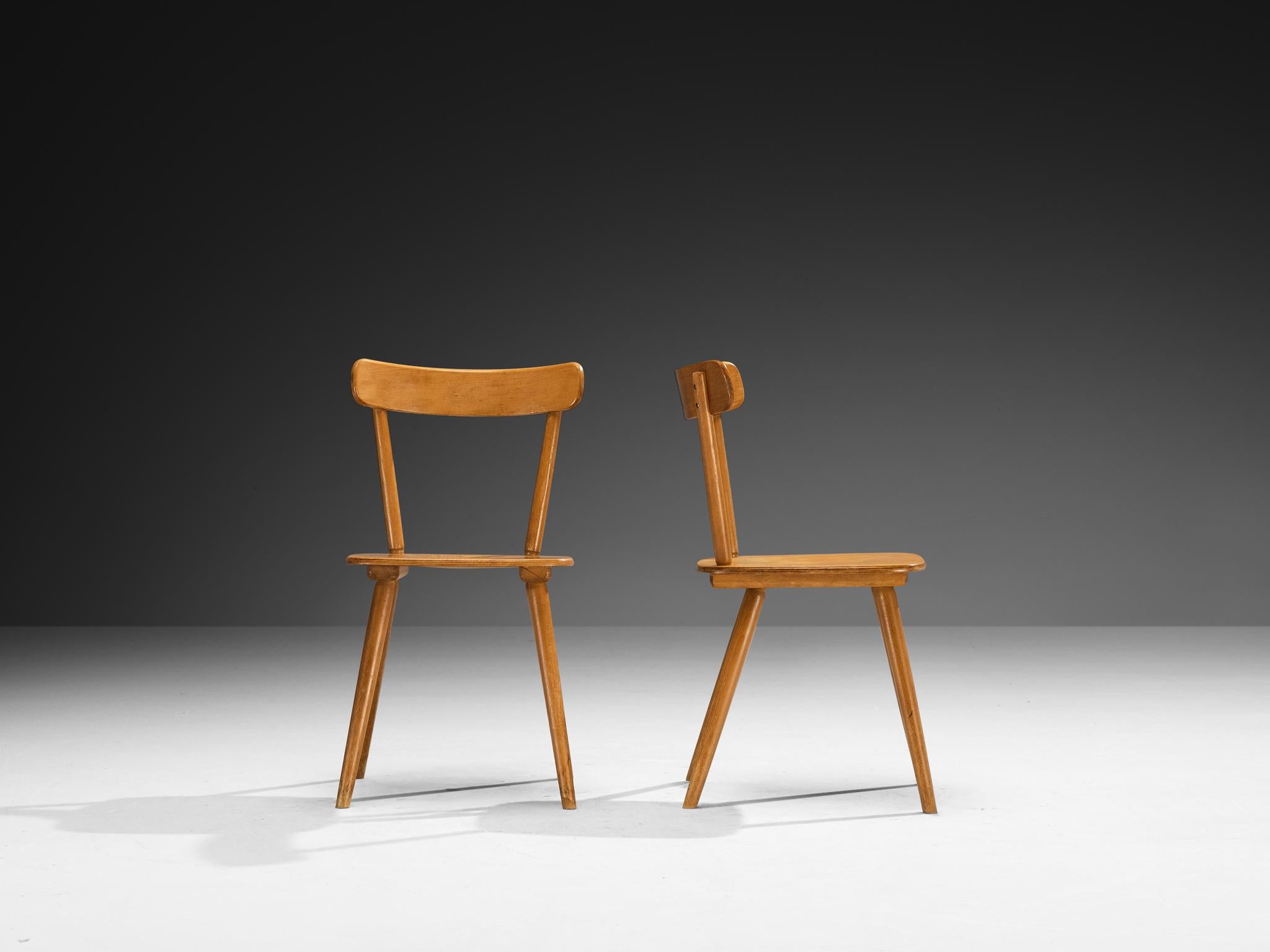 Beech Large Set of Mid-Century Modern Dining Chairs in Blonde Wood For Sale