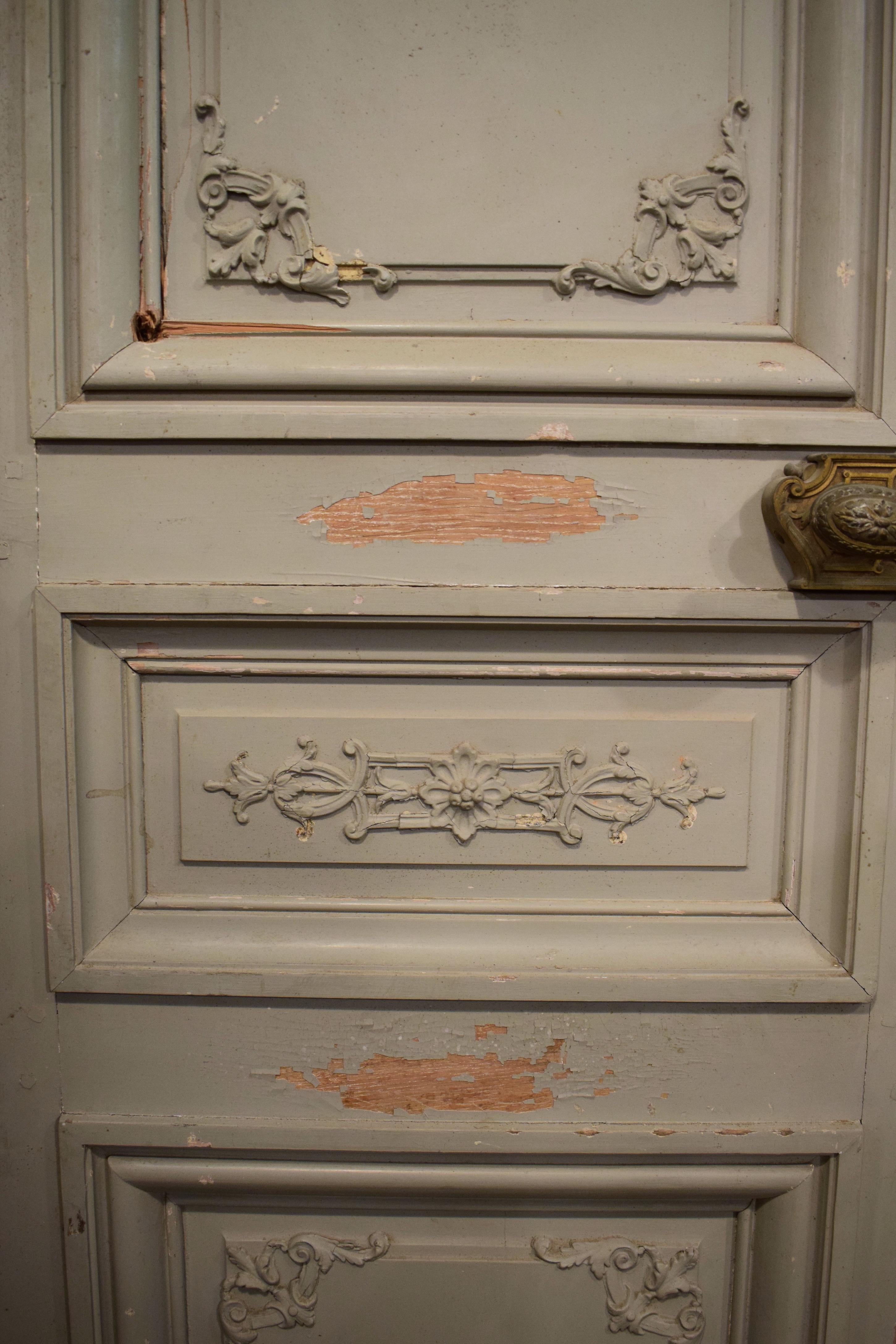 Large Set of Napoleon III French Antique Exterior Doors with Carved Panels For Sale 3