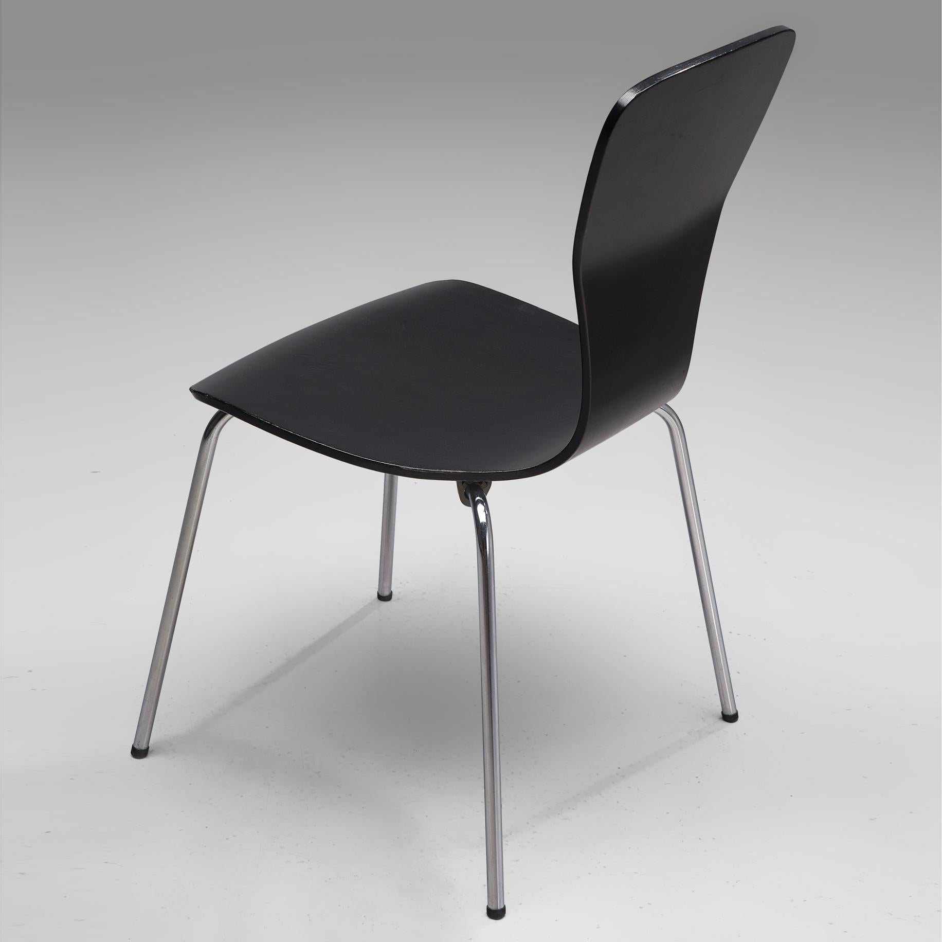 Large Set of 'Nikke' Dining Chairs by Tapio Wirkkala 4