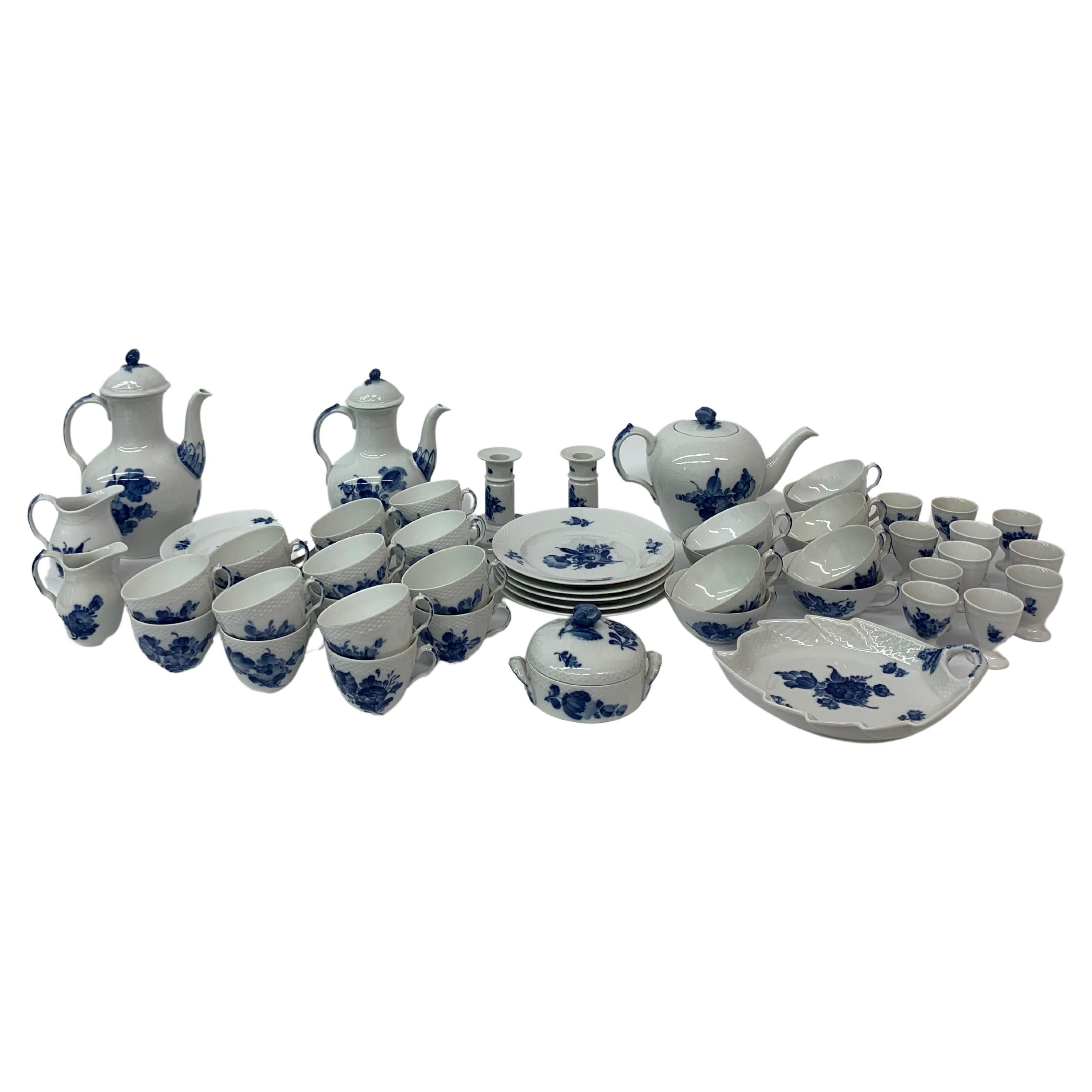 Large set of Royal Copenhagen Blue Flower braided crockery For Sale