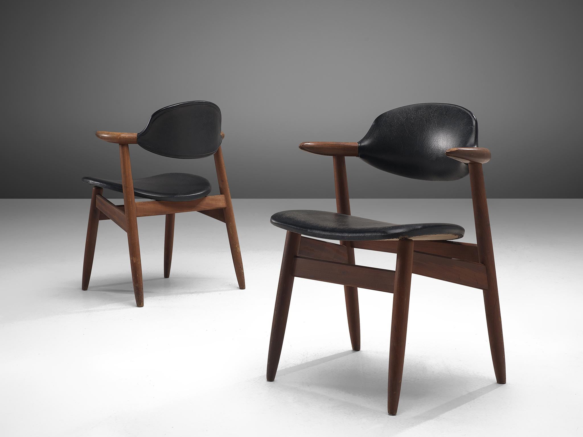 Large Set of Ten Bullhorn Chairs in Teak and Black Leather In Good Condition In Waalwijk, NL