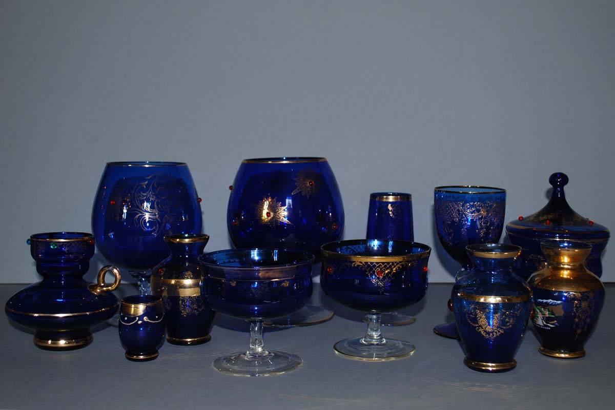 Large Set of Vintage Bohemian Blue Art Glass In Good Condition For Sale In Casteren, NL