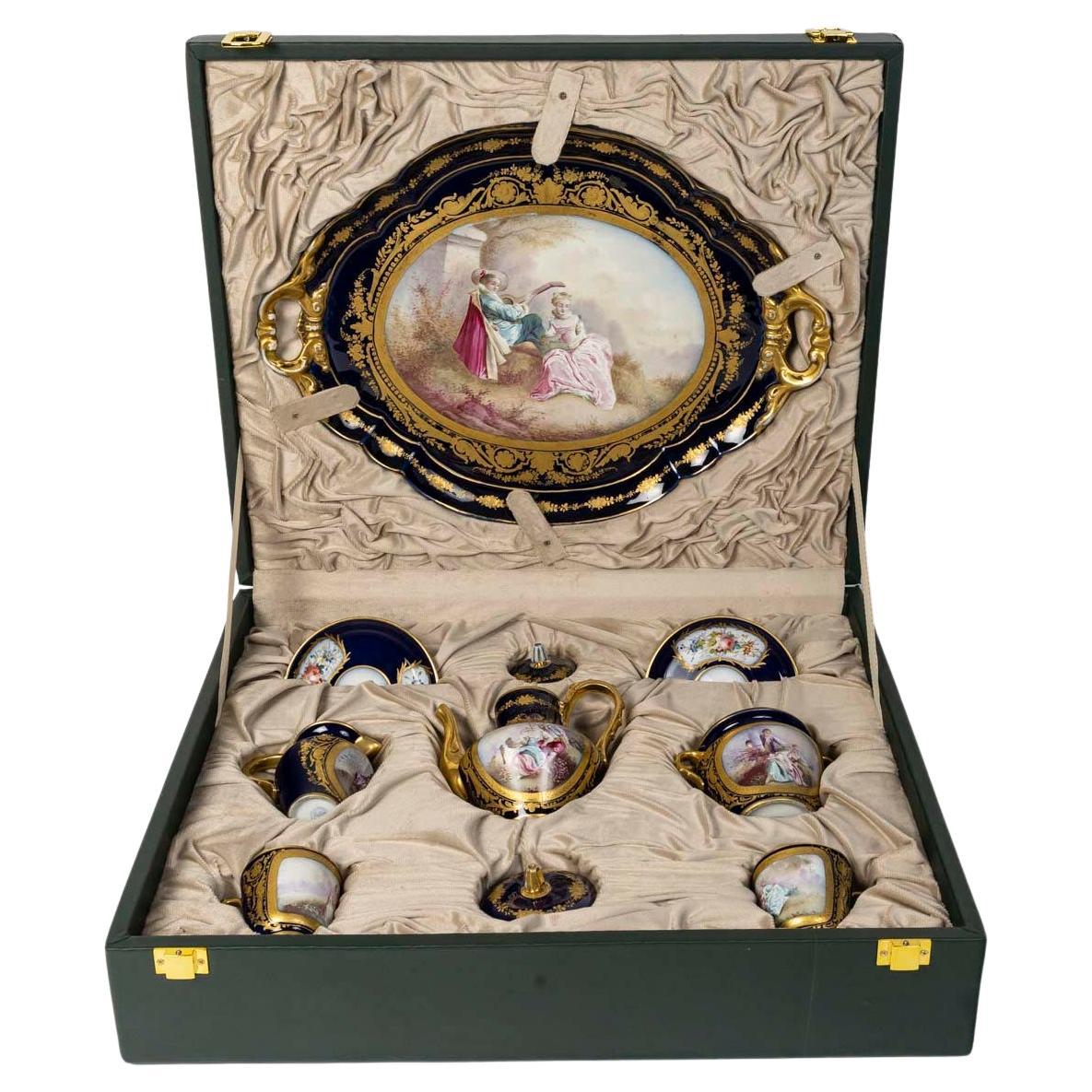 Grande servizio da tè in porcellana di Sèvres, XIX secolo, periodo Napoleone III. in vendita