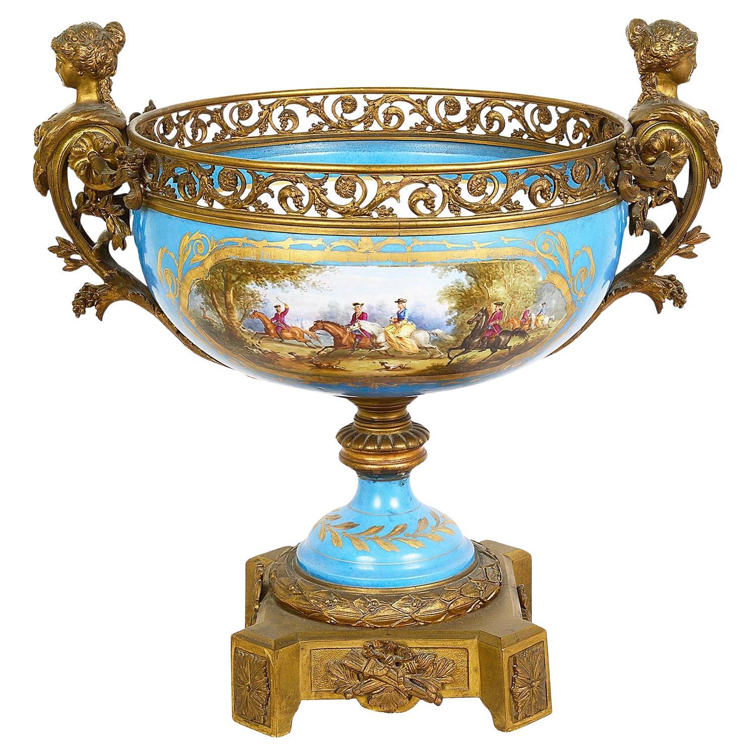Großes Kompott im Sèvres-Stil, um 1880.