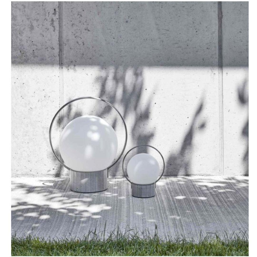 Große, aufladbare Tischlampe „Sfera“ aus mundgeblasenem Glas in Rauchgrau von Brokis im Angebot 6