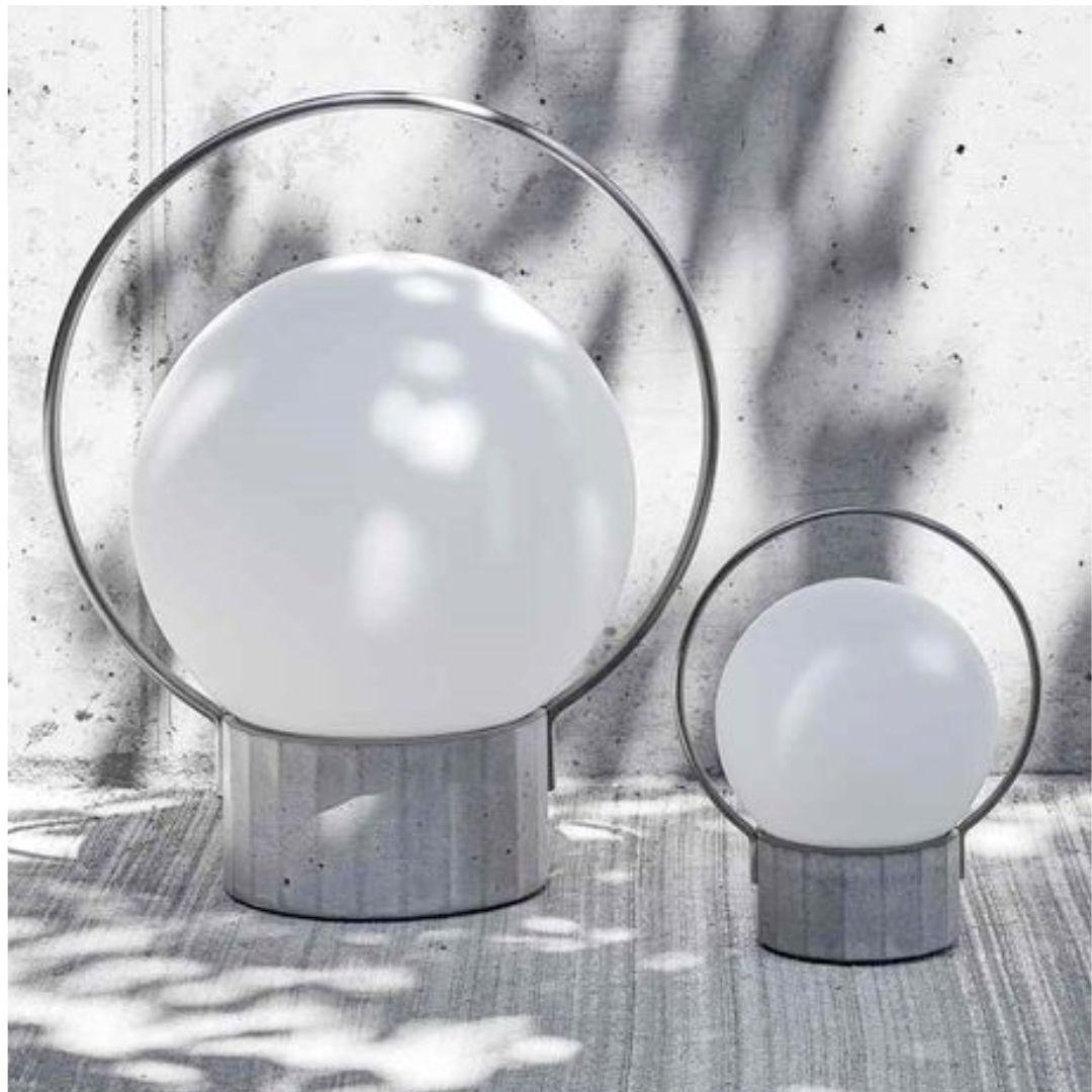 Große, aufladbare Tischlampe „Sfera“ aus mundgeblasenem Glas in Rauchgrau von Brokis im Angebot 7