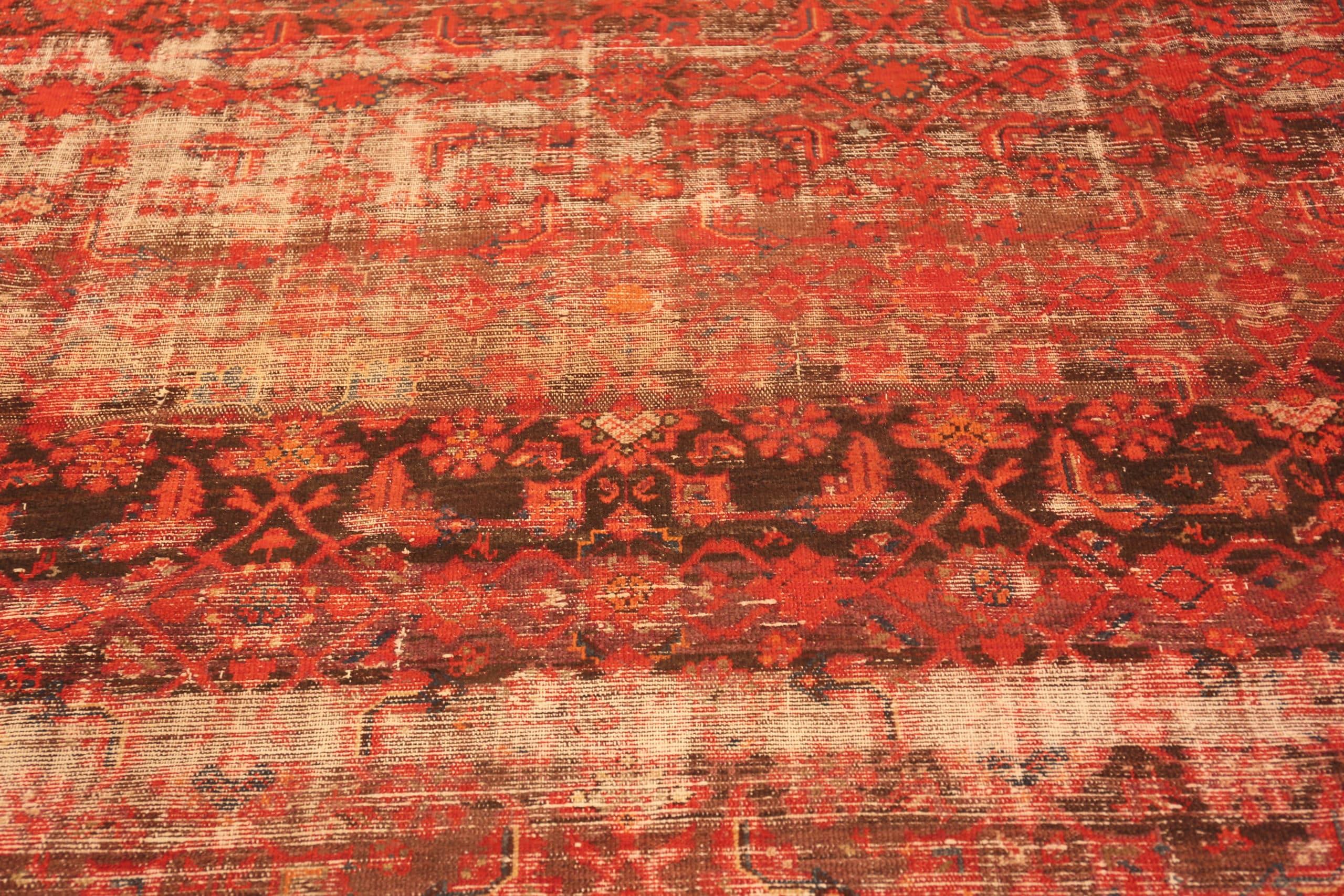 Shabby Chic Antique Persian Malayer Rug. Size: 12 ft 8 in x 19 ft 9 in  For Sale 3