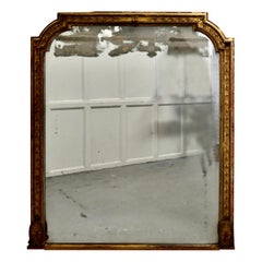 Grande soprammobile dorato in stile shabby